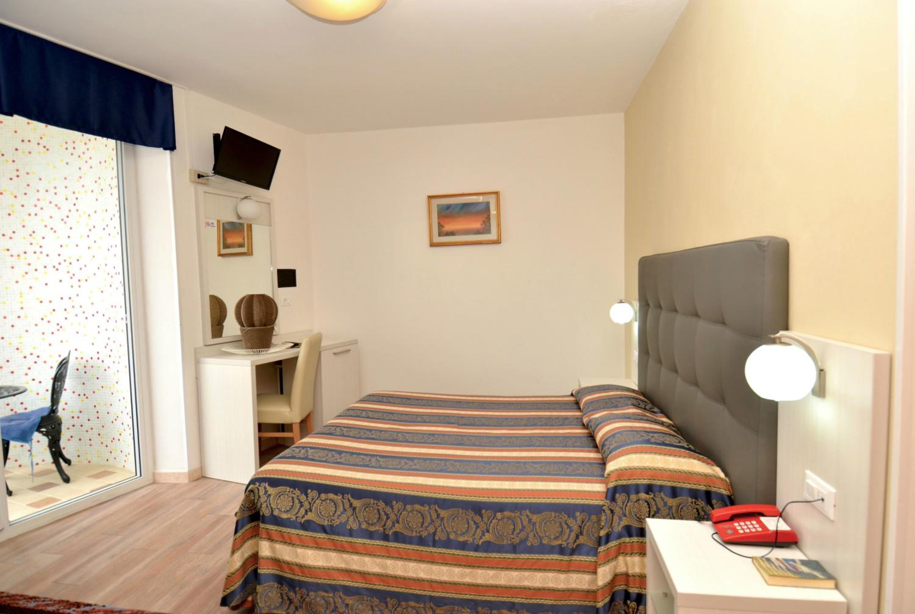 Superior Double Room - Photo 11