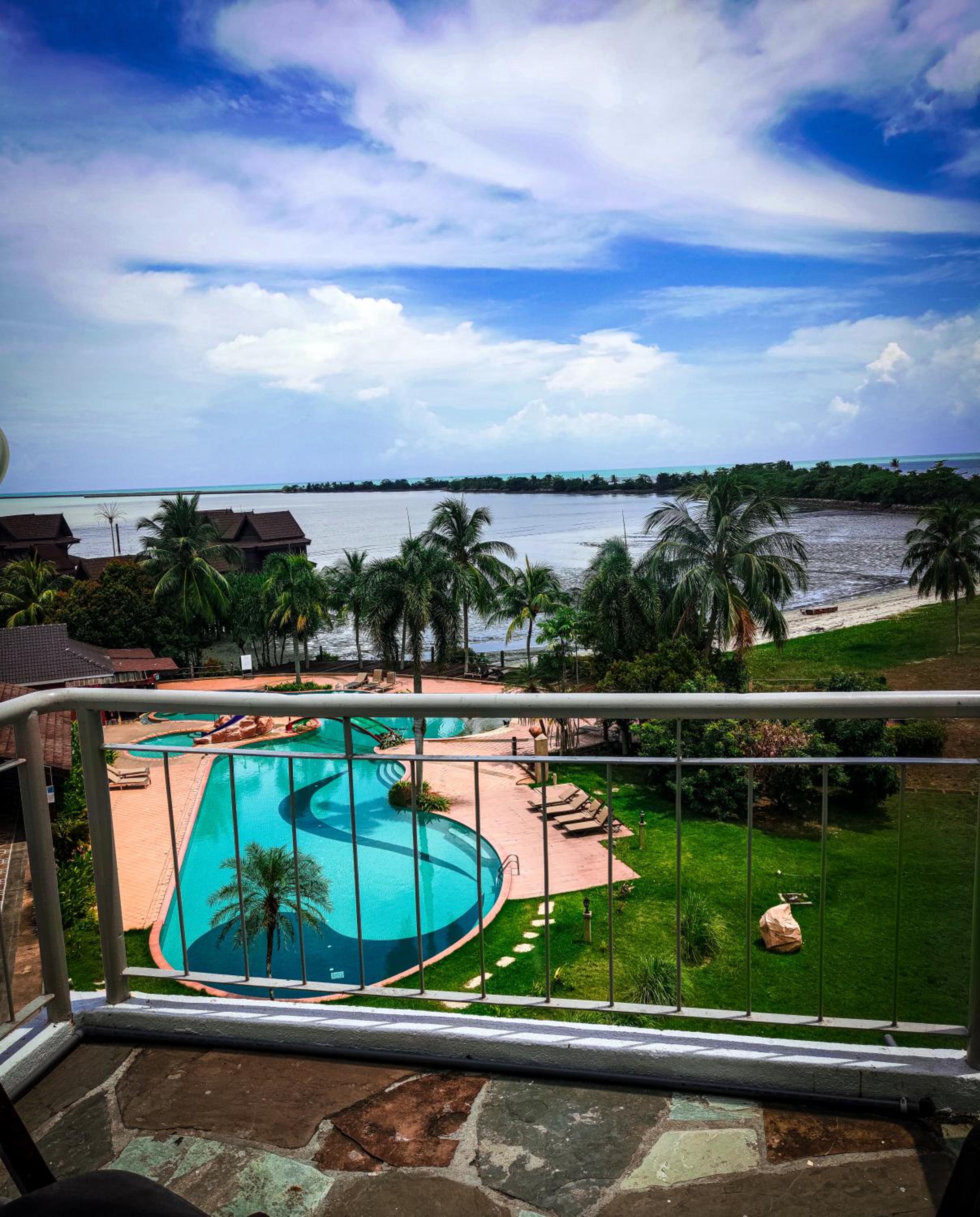 Deluxe Suite with Sea View photo 1