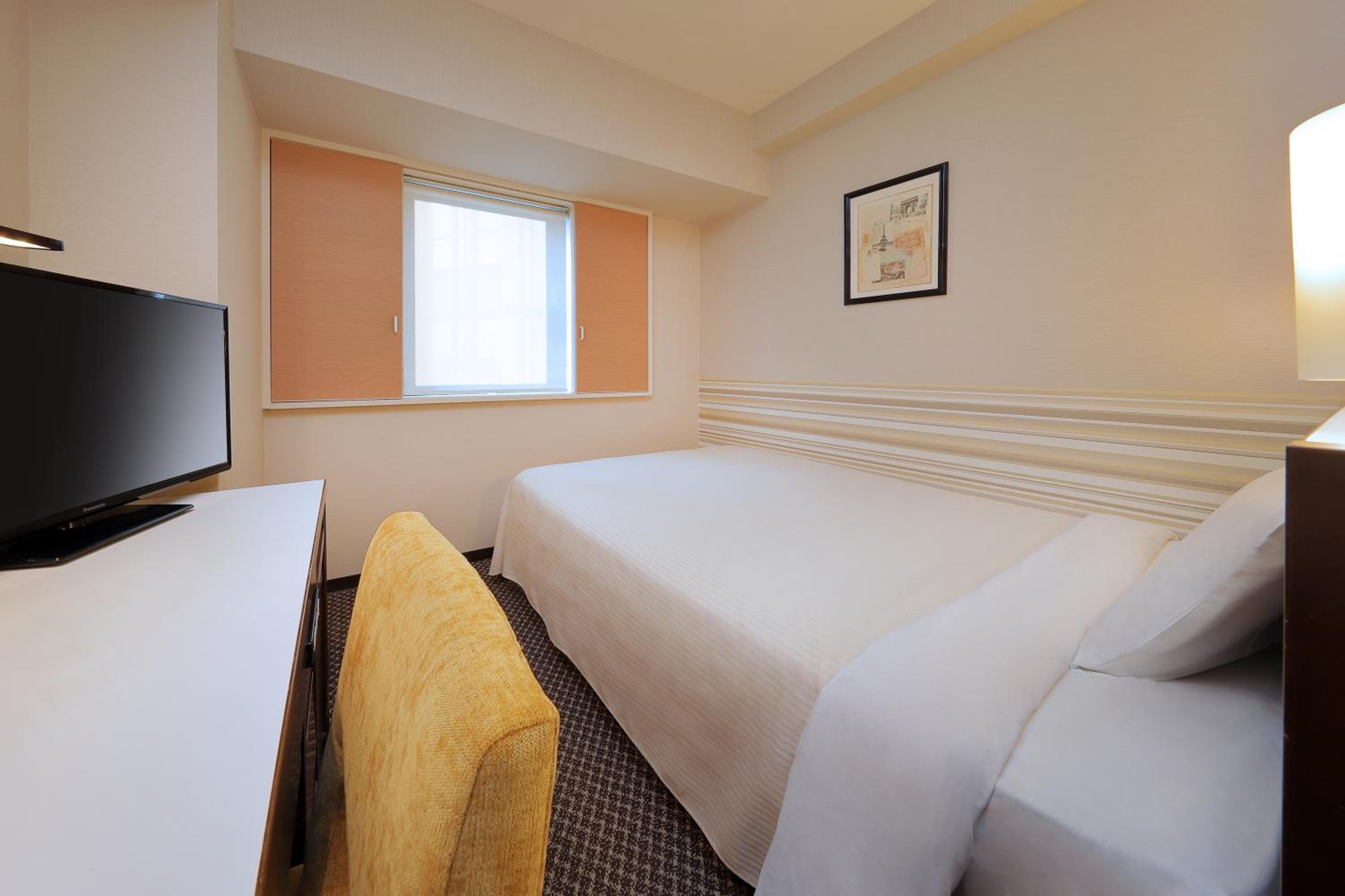 Single Room - Non-Smoking photo 3
