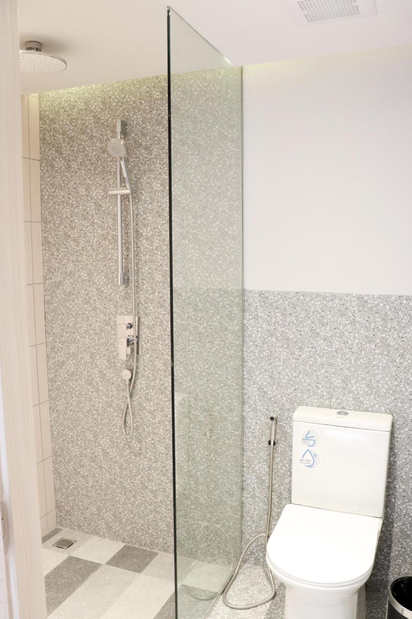 Deluxe Double Room with Shower photo 3