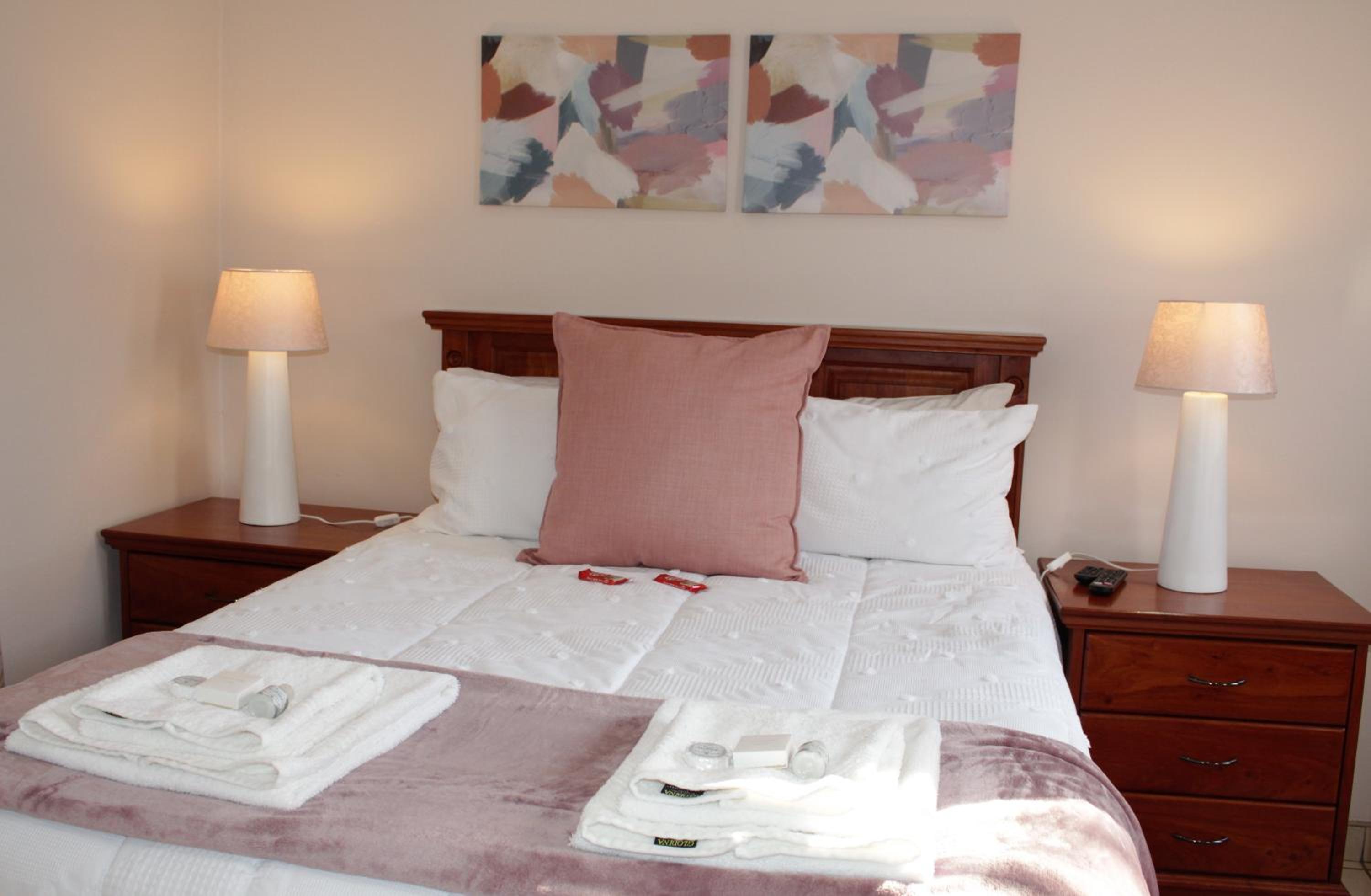 Comfort Triple Room with Shower photo 1