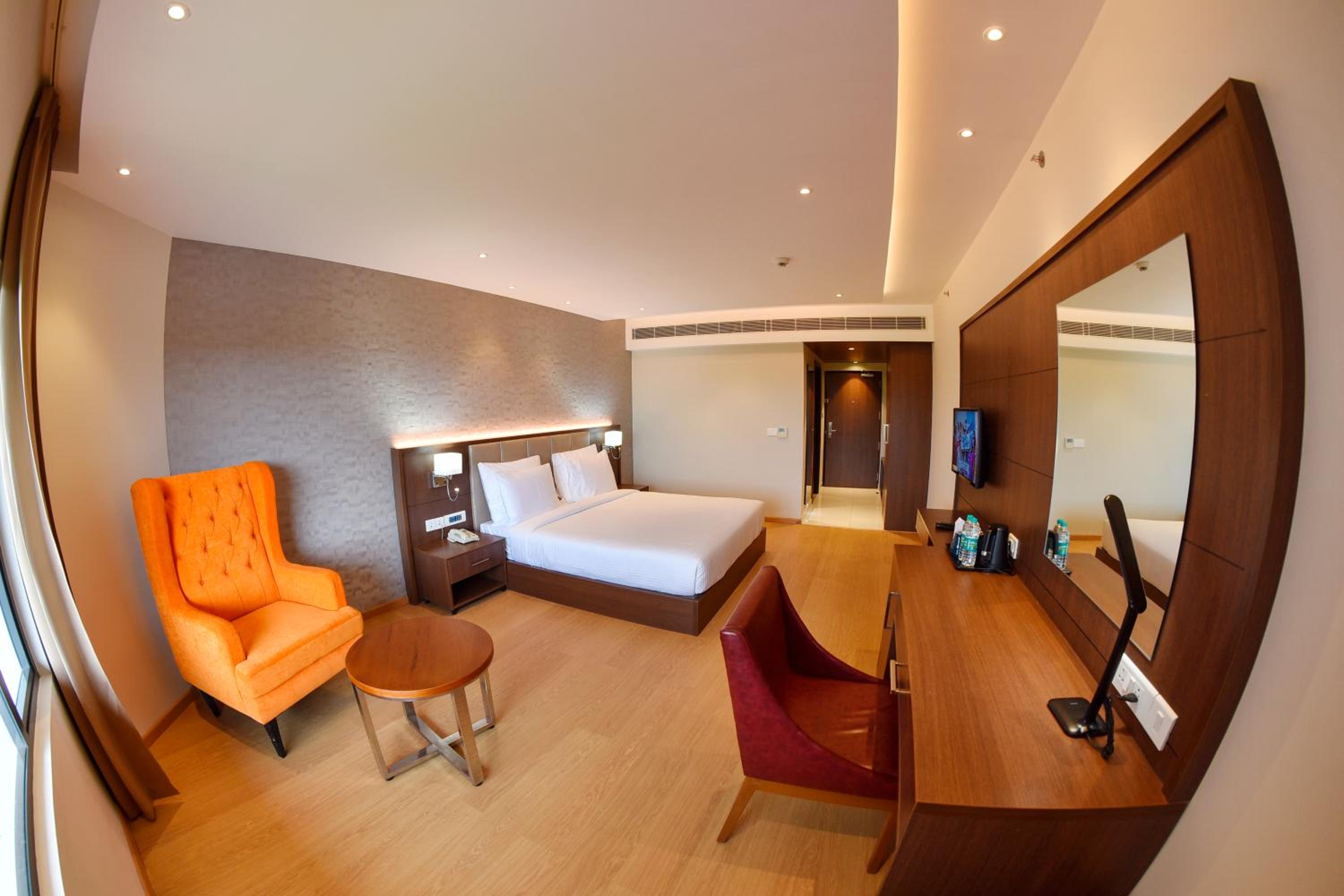 Deluxe Double Room (2 Adults + 1 Child)