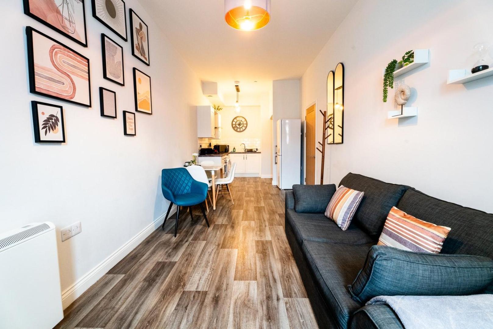 Apartment photo 1