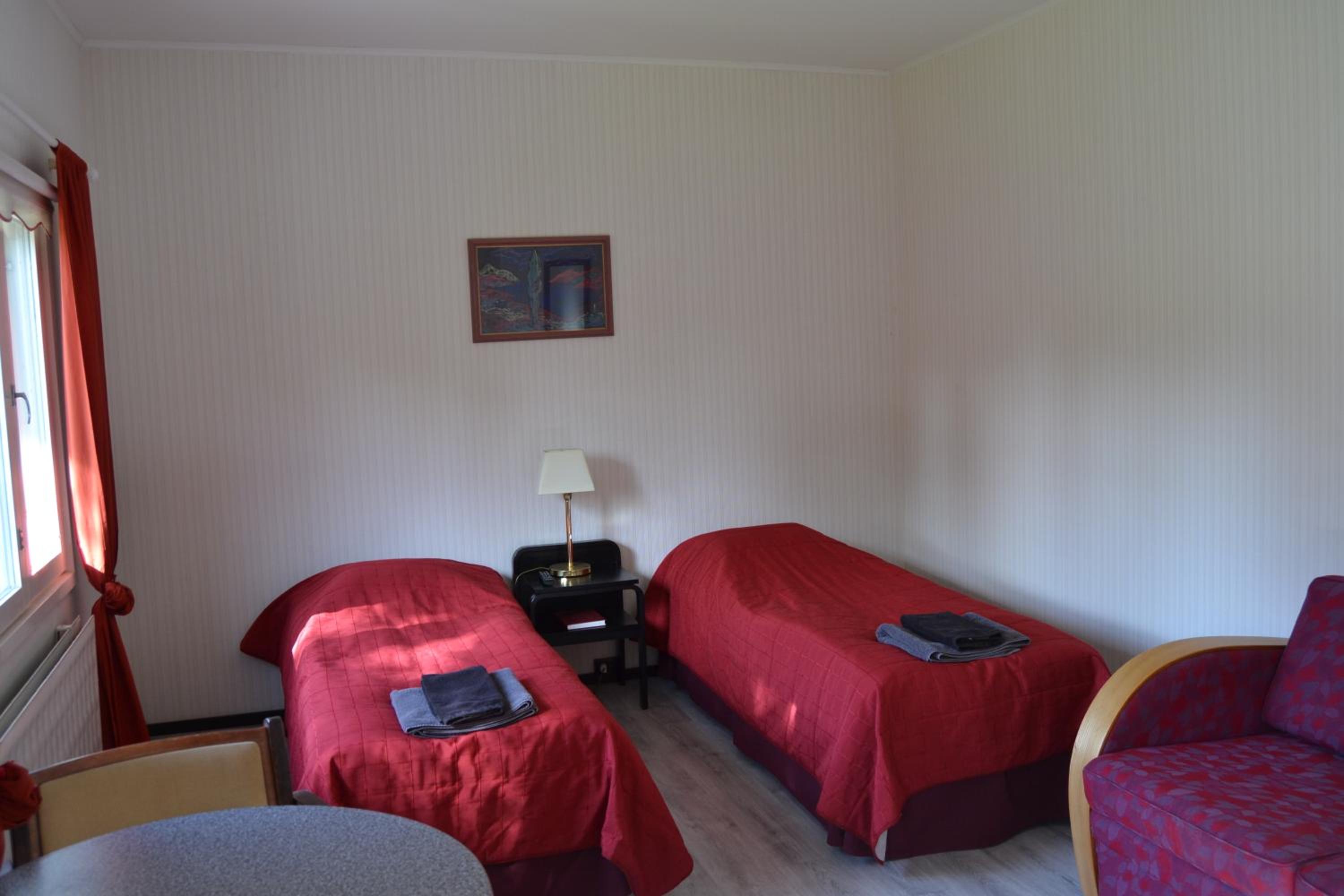 Double or Twin Room photo 3