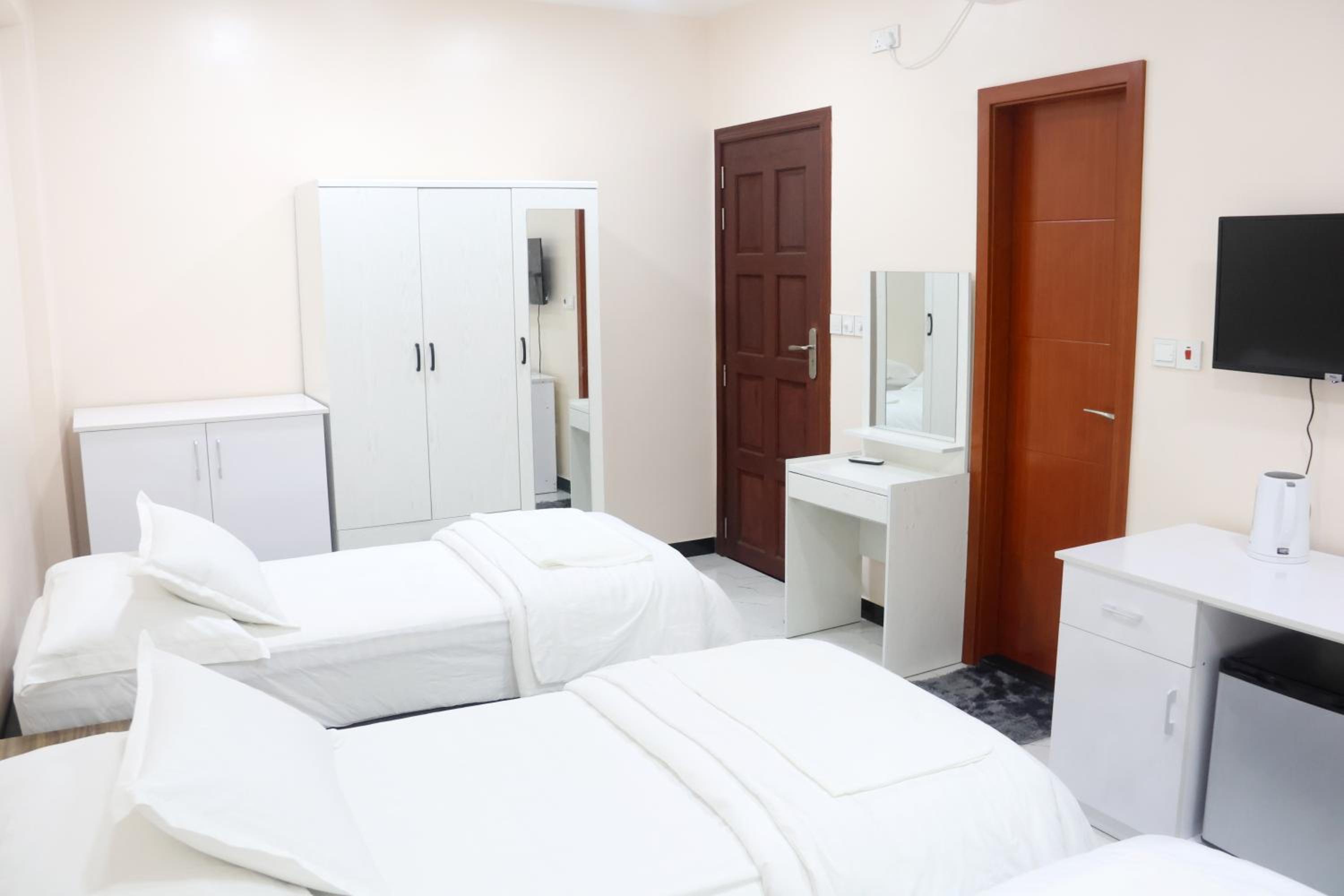 Deluxe Double or Twin Room photo 2
