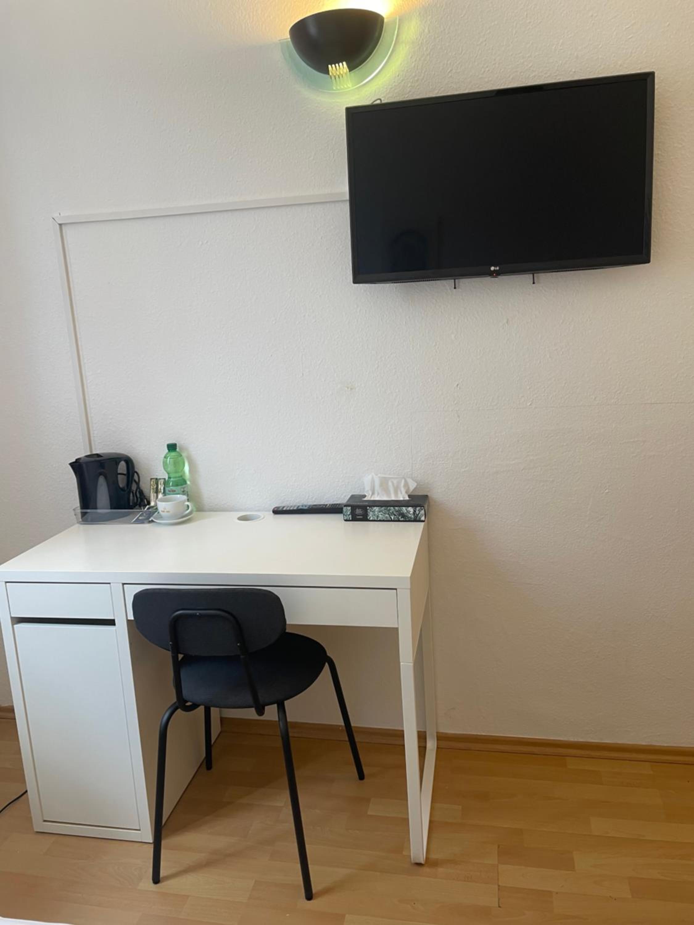Economy Single Room