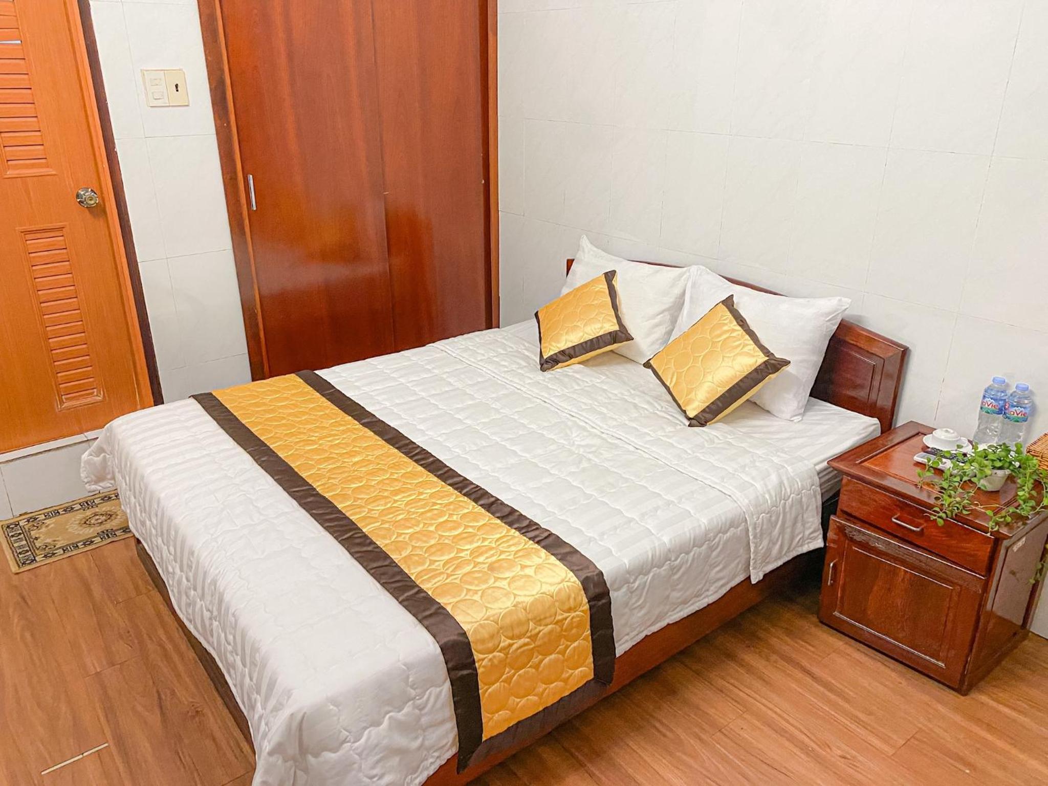 Standard King Room - Photo 4