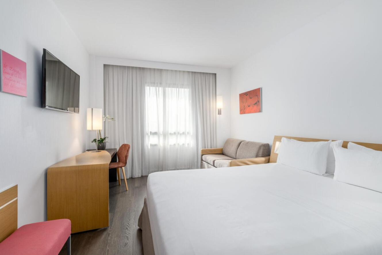 Two Connecting Double Rooms