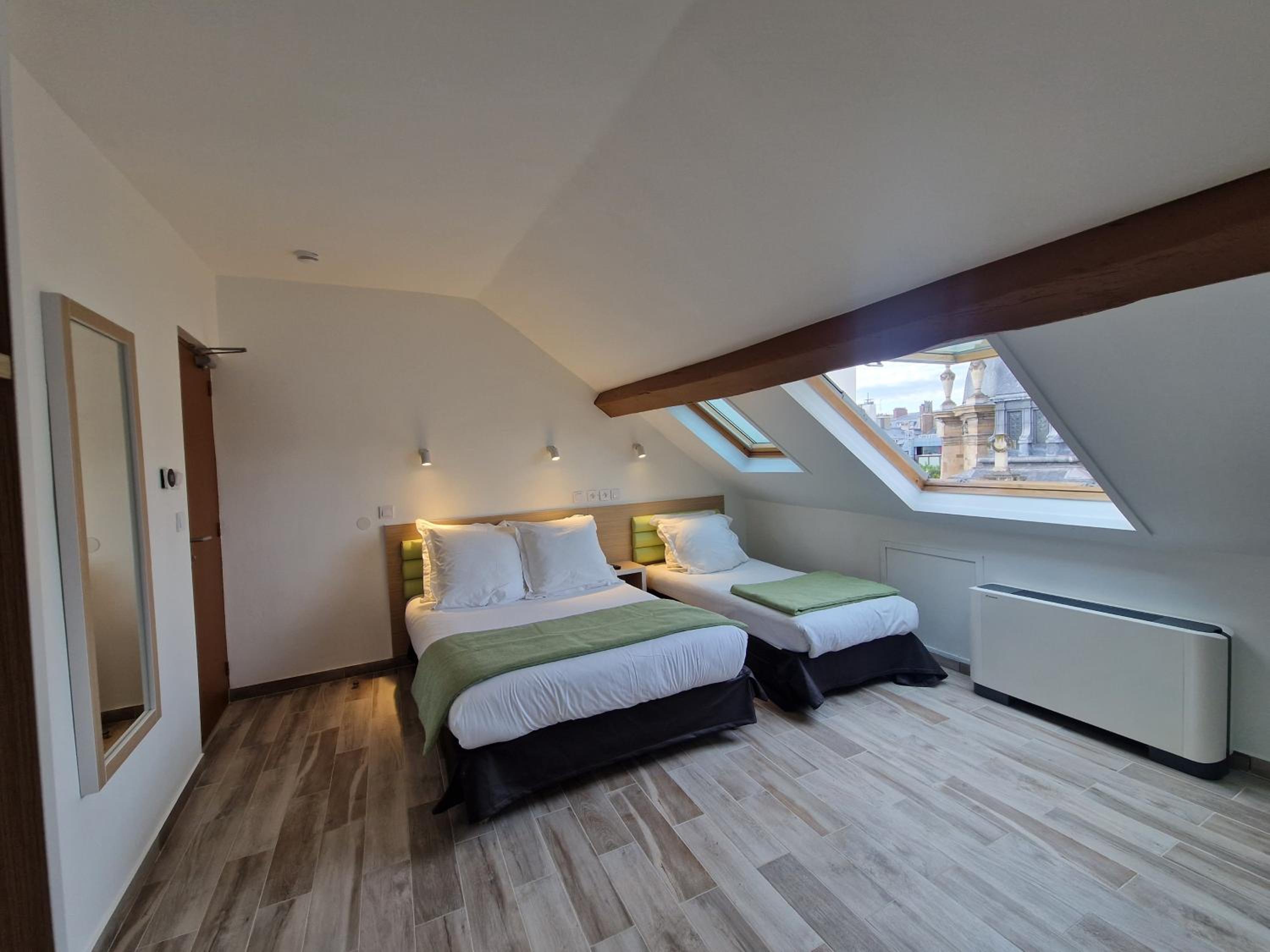 Comfort Triple Room photo 2