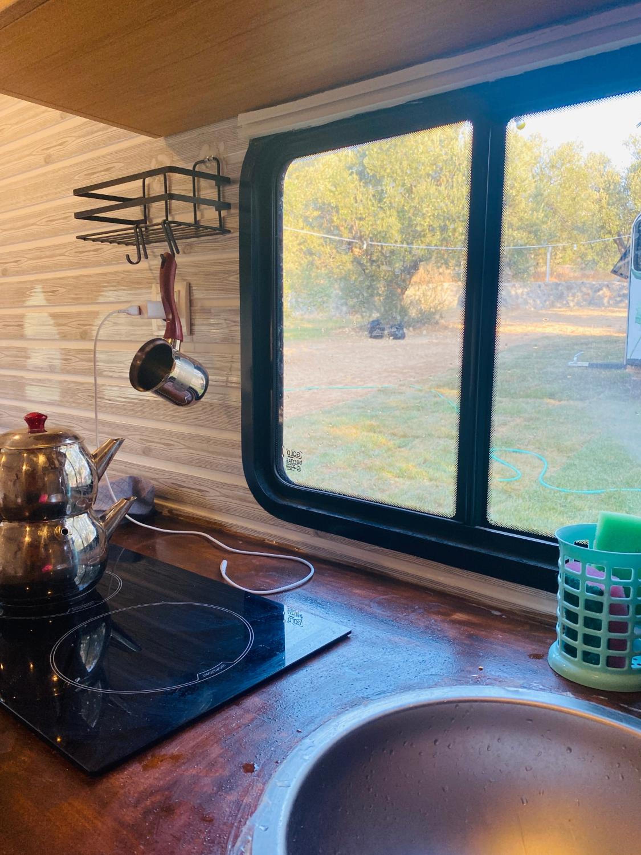 Caravan photo 2