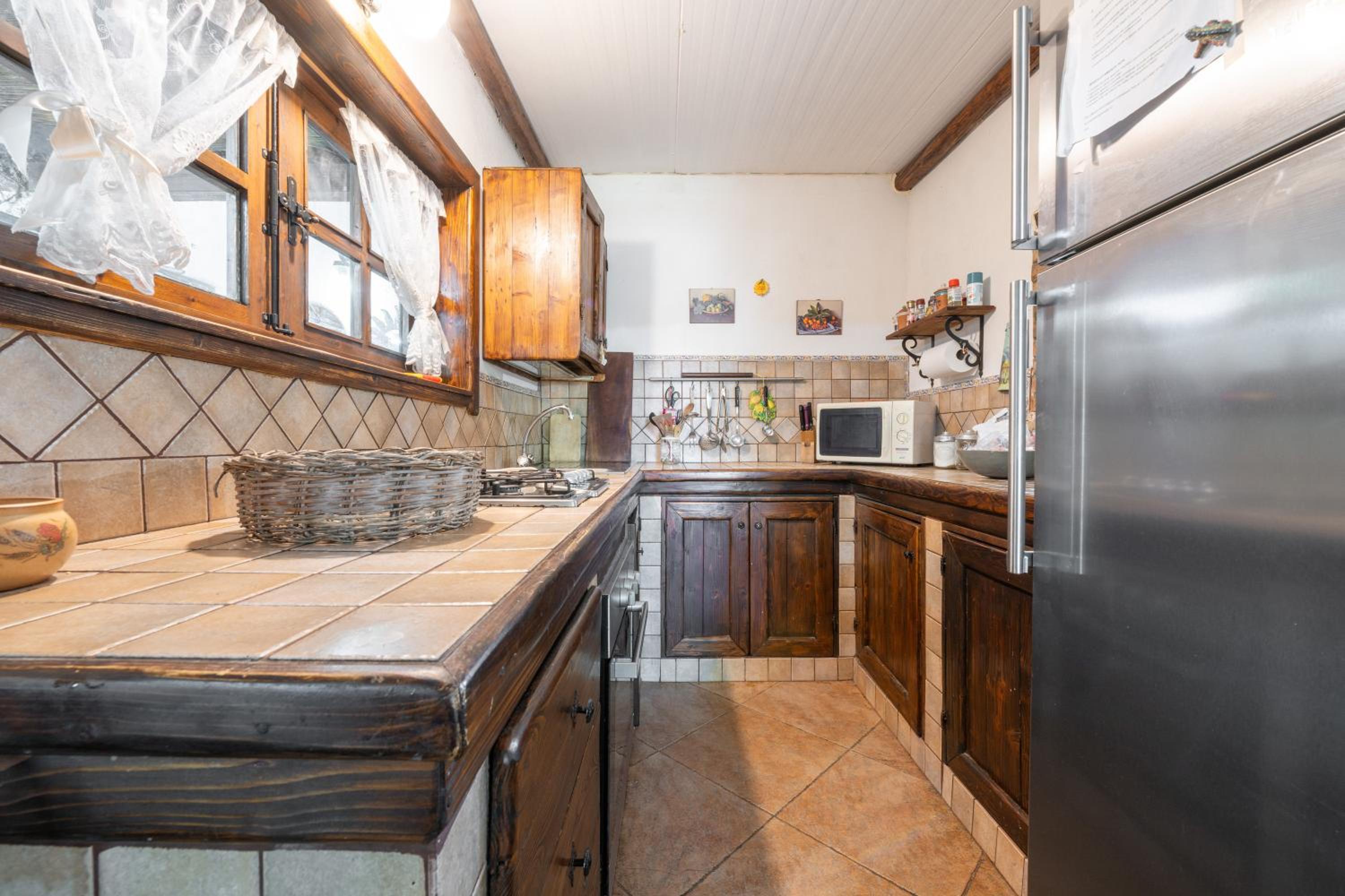 Three-Bedroom House photo 2