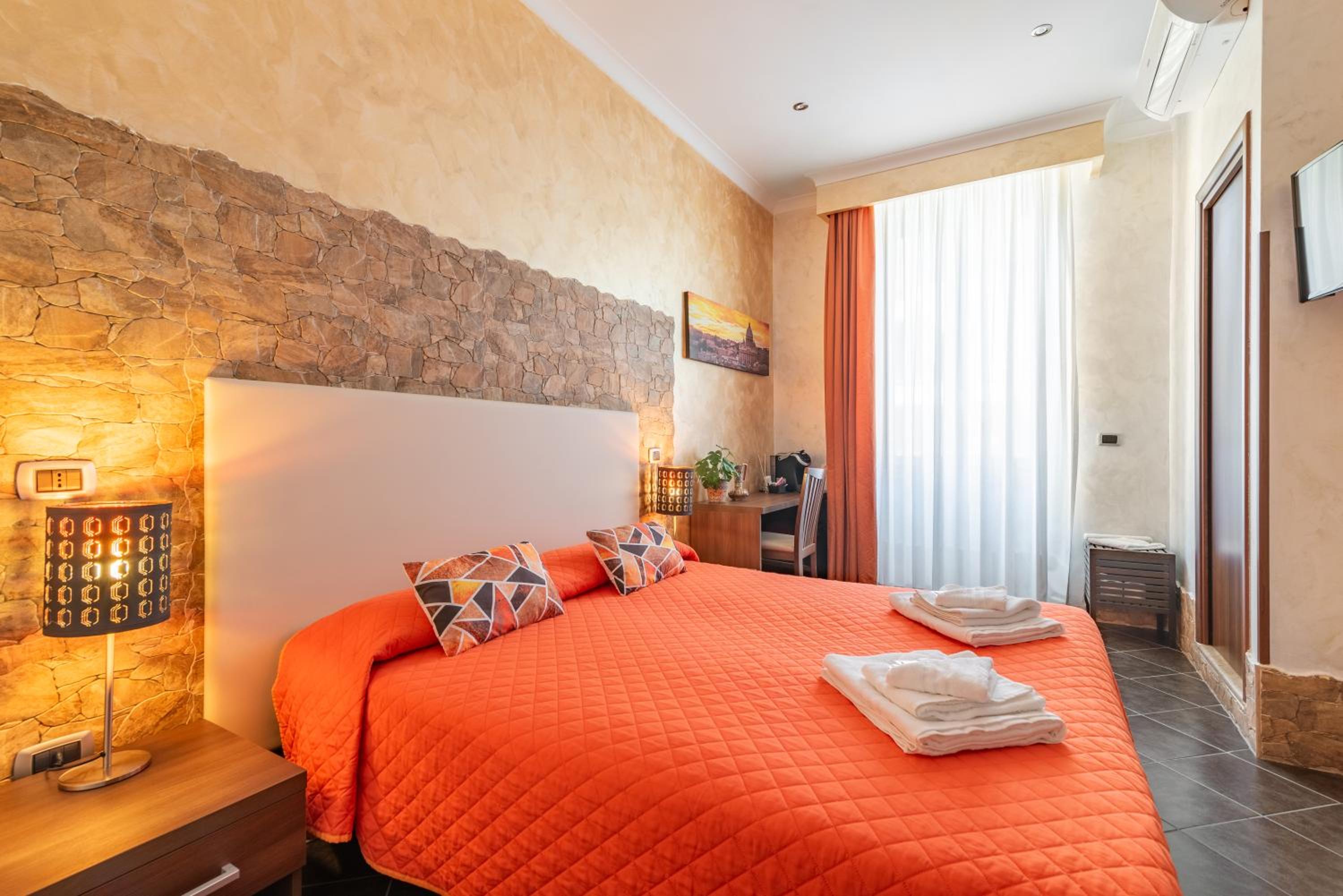 Double Room photo 3