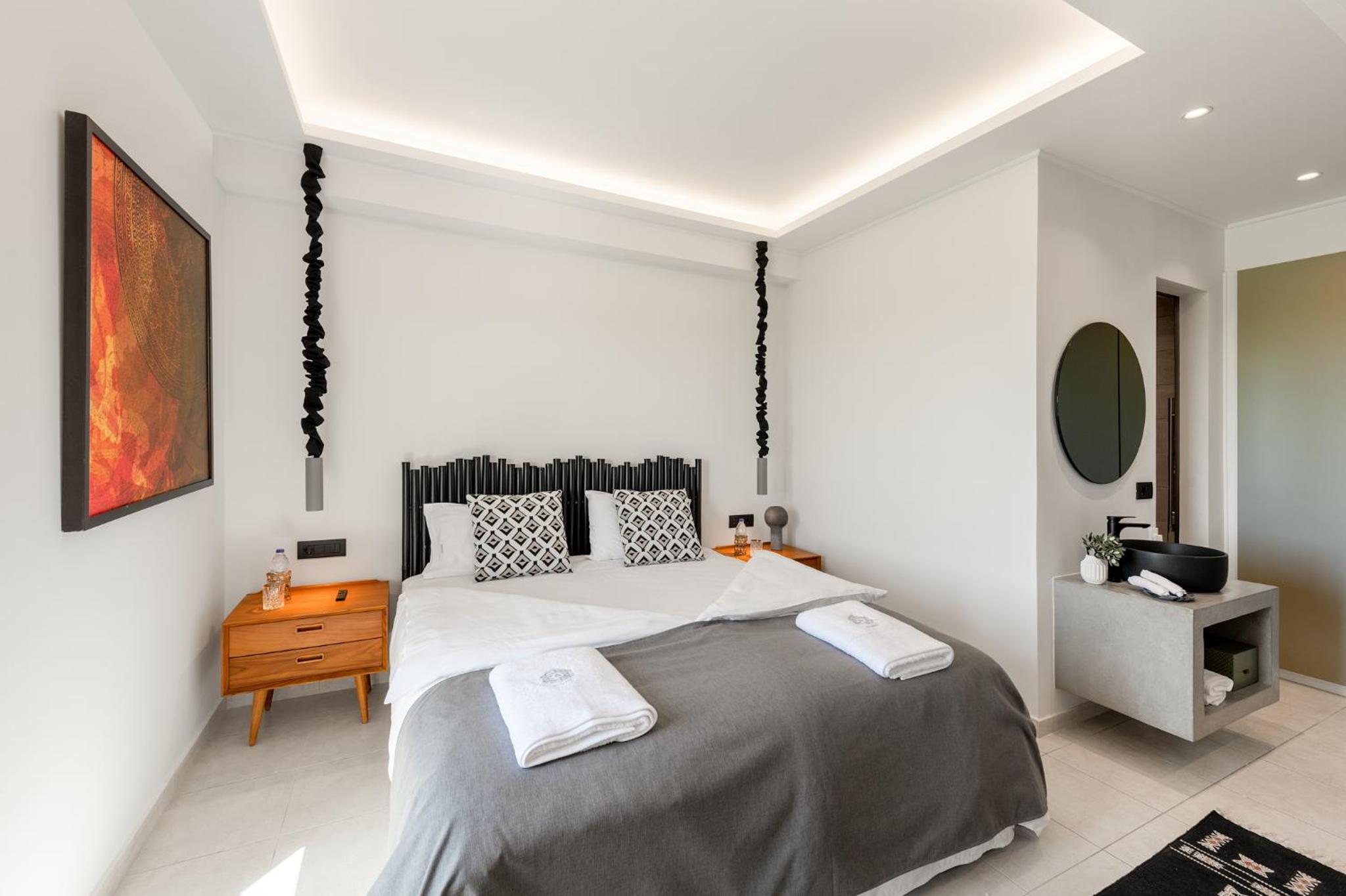 Villa photo 1