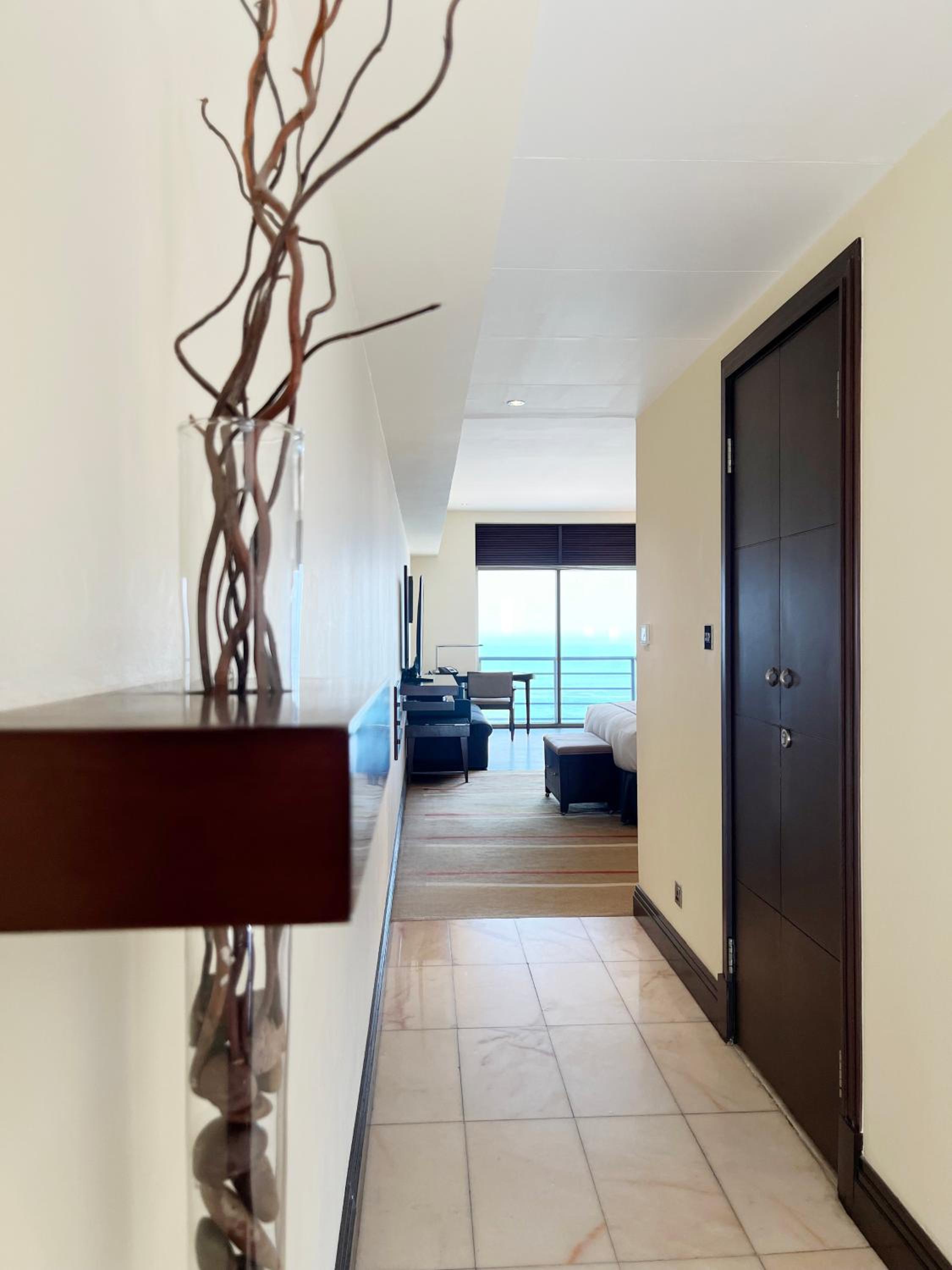 Junior Suite Club Sofitel Access and Sea View - Photo 8