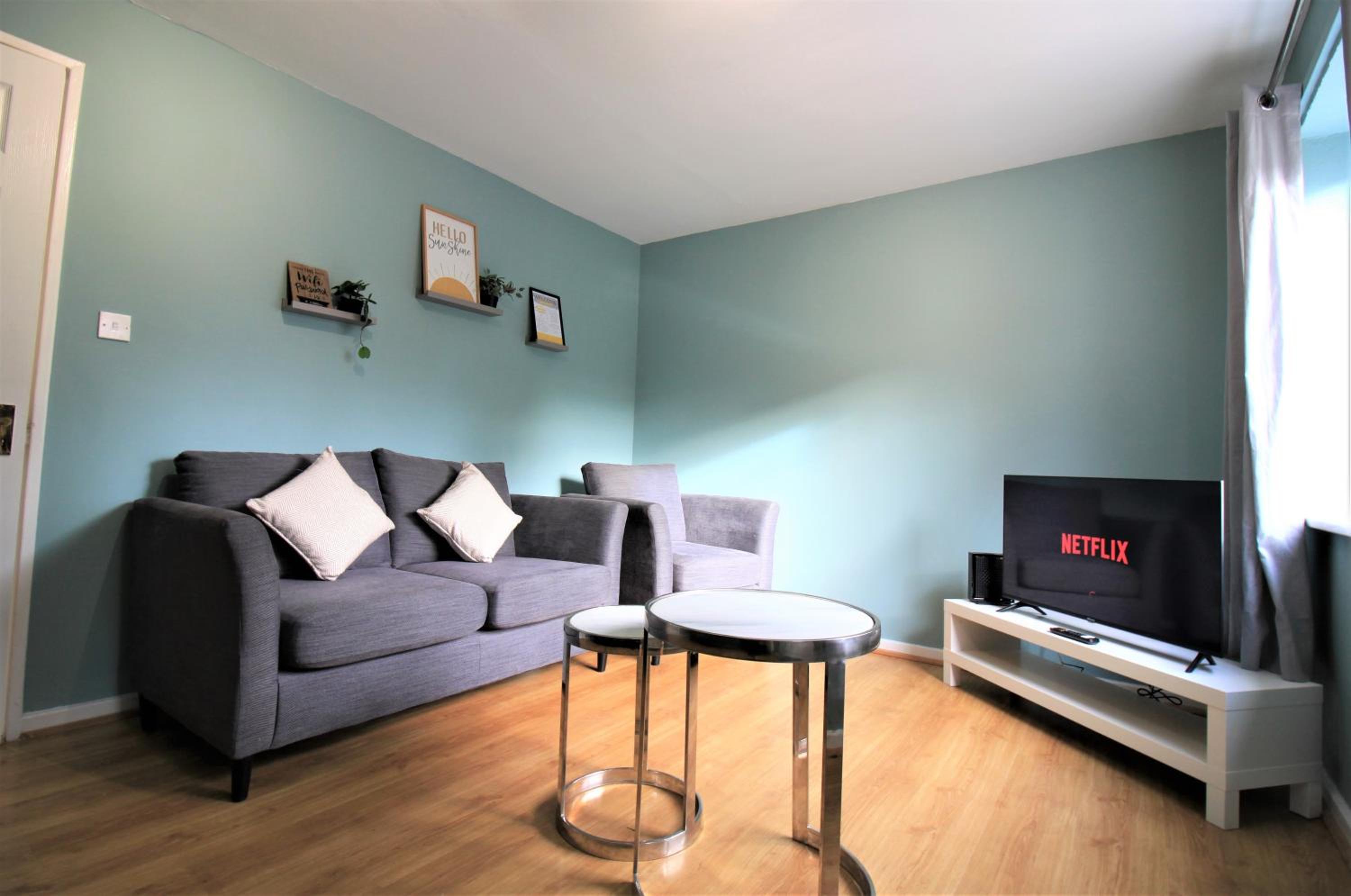 Three-Bedroom House photo 1