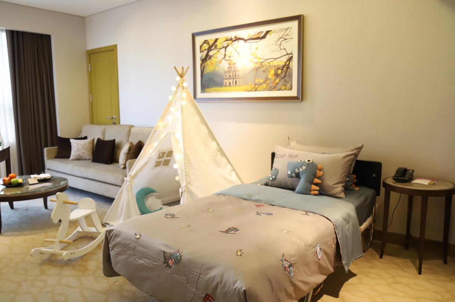 Family Suite (Non Smoking)