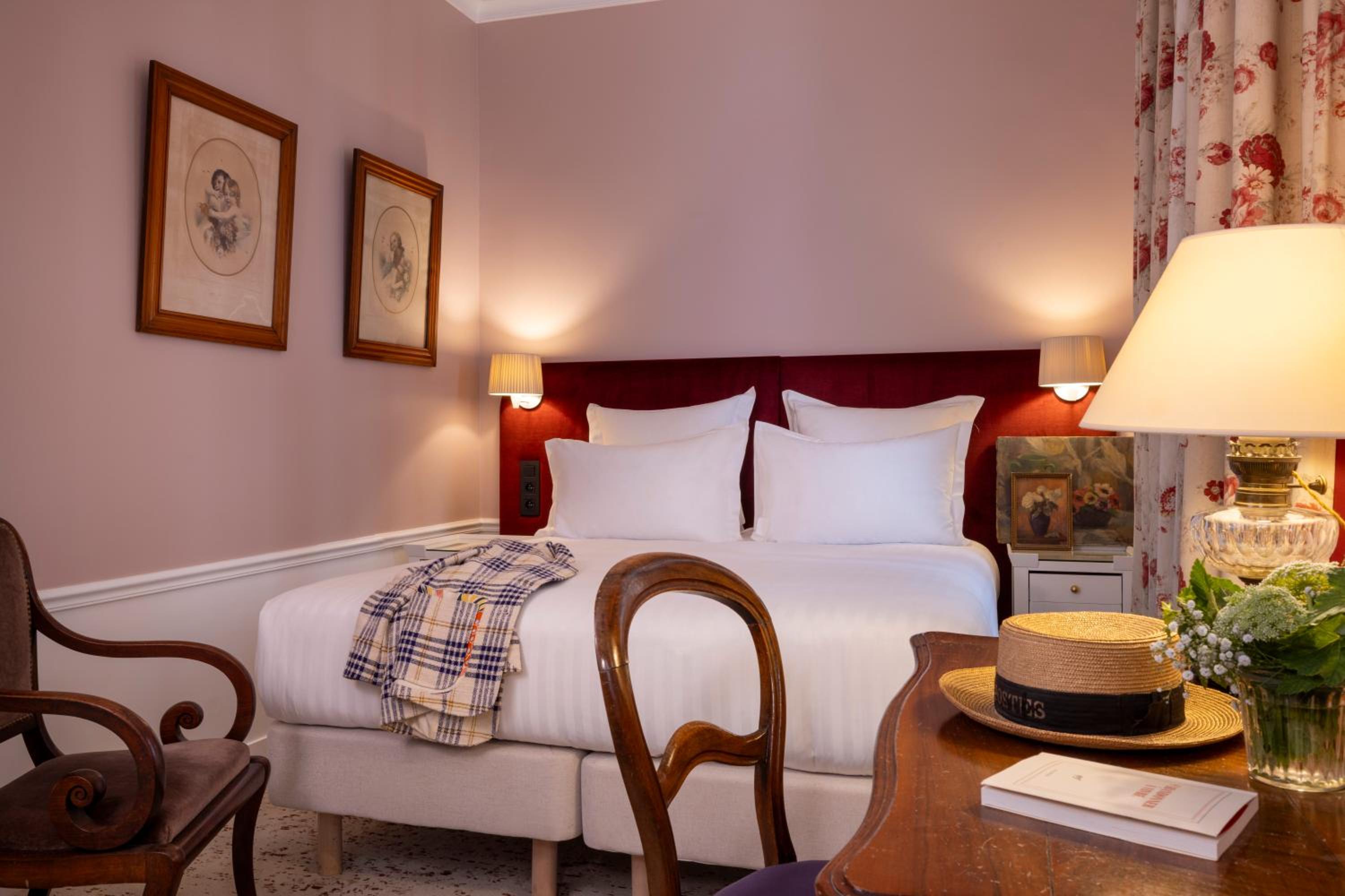 Superior Room with Balcony