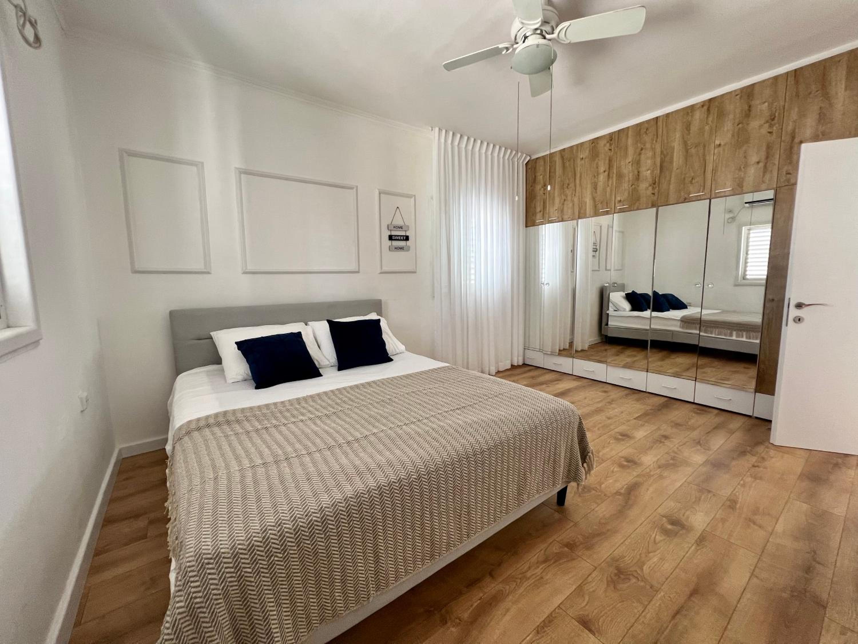 Apartment with Sea View photo 1