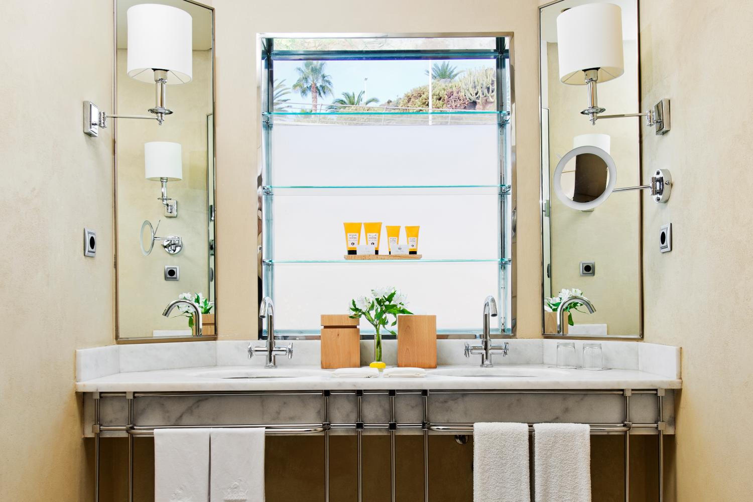 Villa Palmera (3 adults)