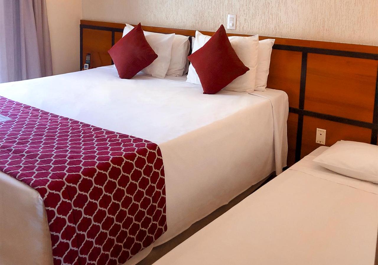 Double or Twin Room thumbnail 5