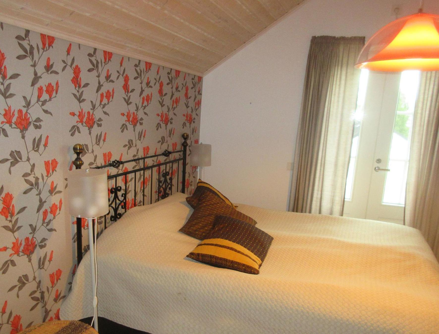 Deluxe Double Room with Balcony photo 1