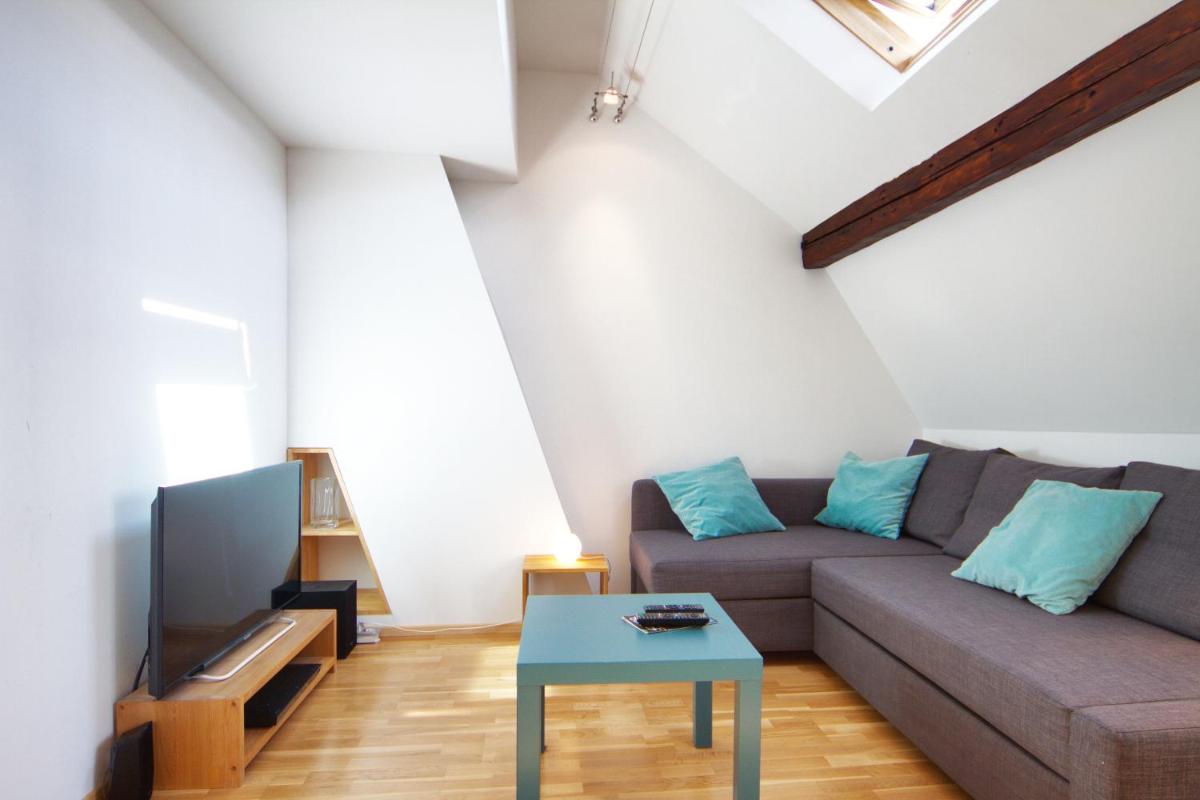 Studio Apartment
