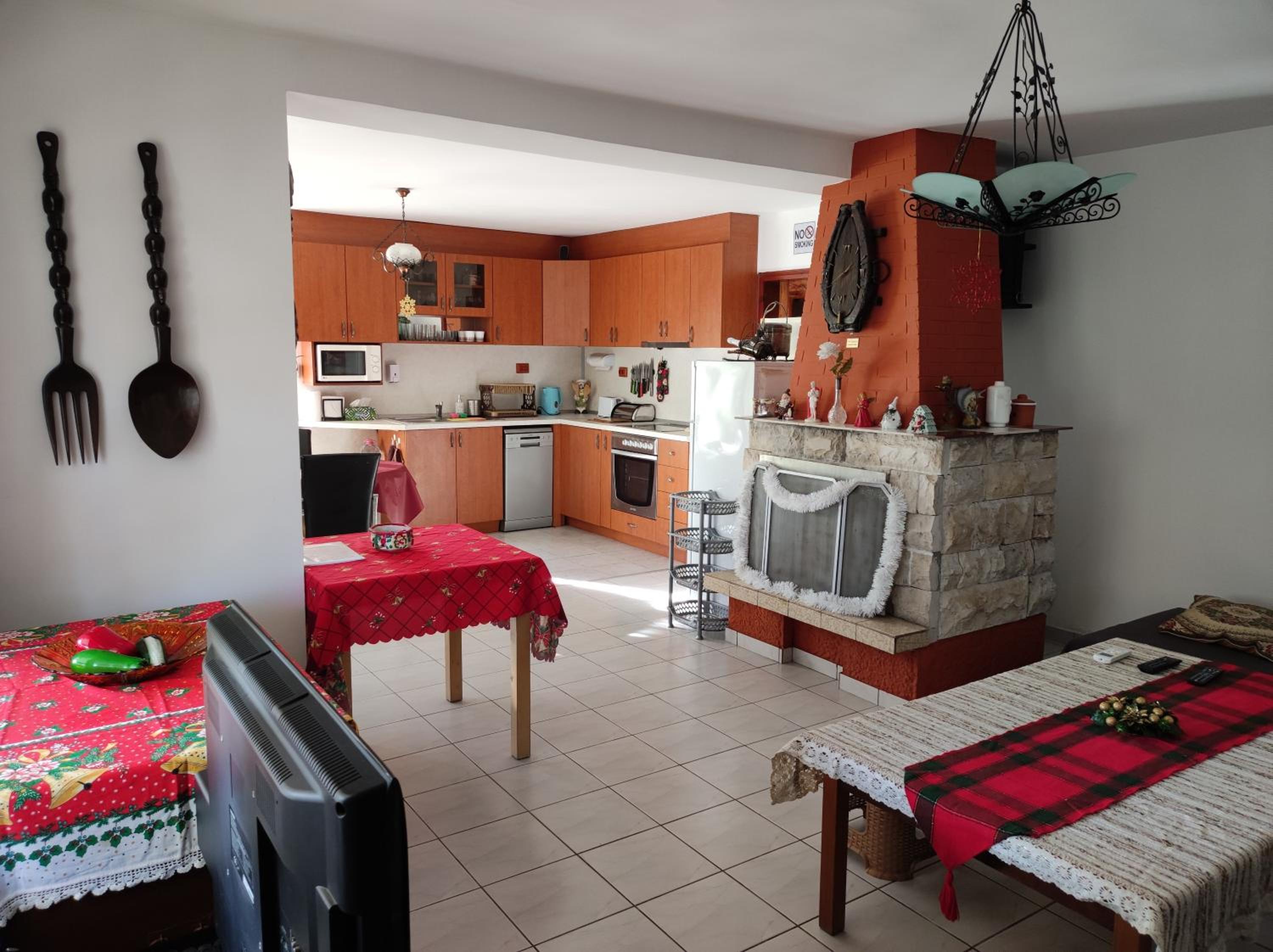 Villa photo 3