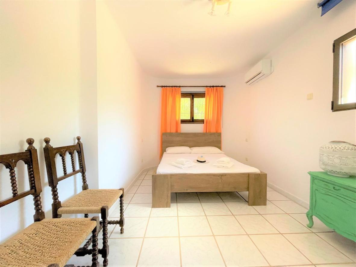 Villa de Tres Habitaciones