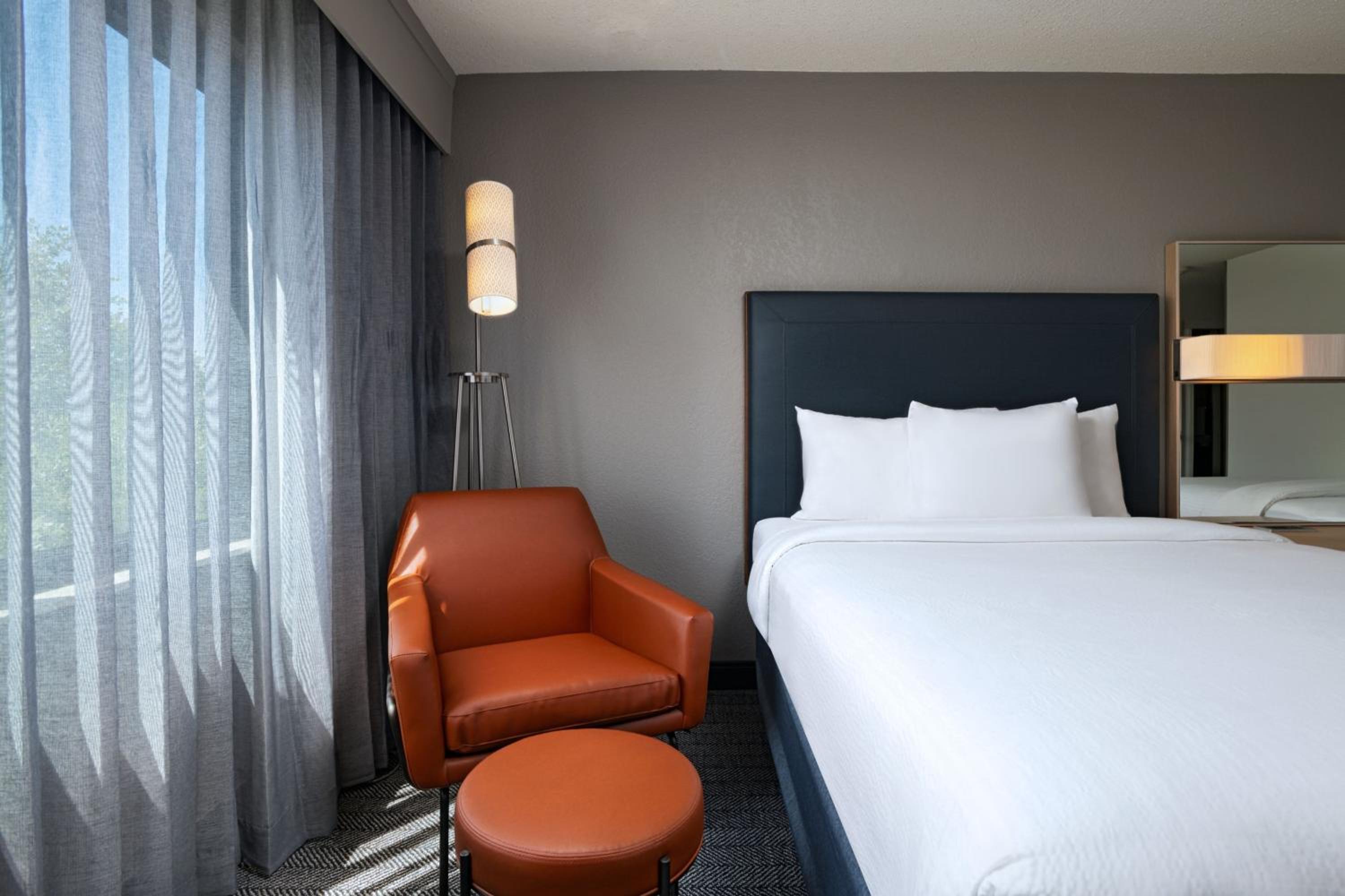 Double Room with Two Double Beds - Photo 3