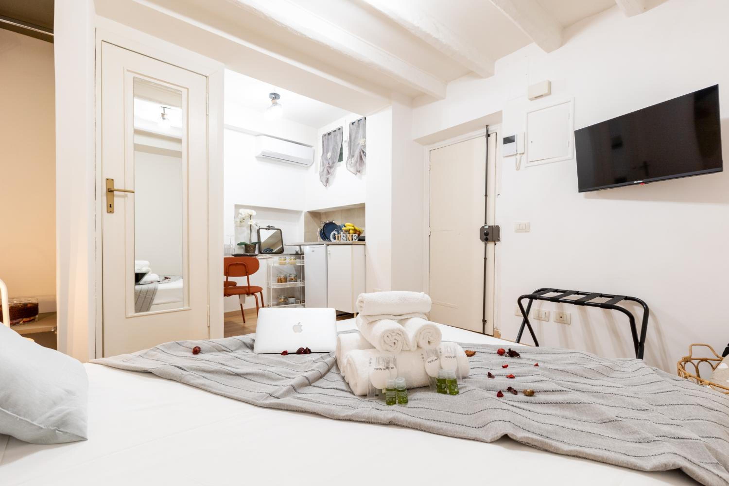 Superior Apartment photo 2