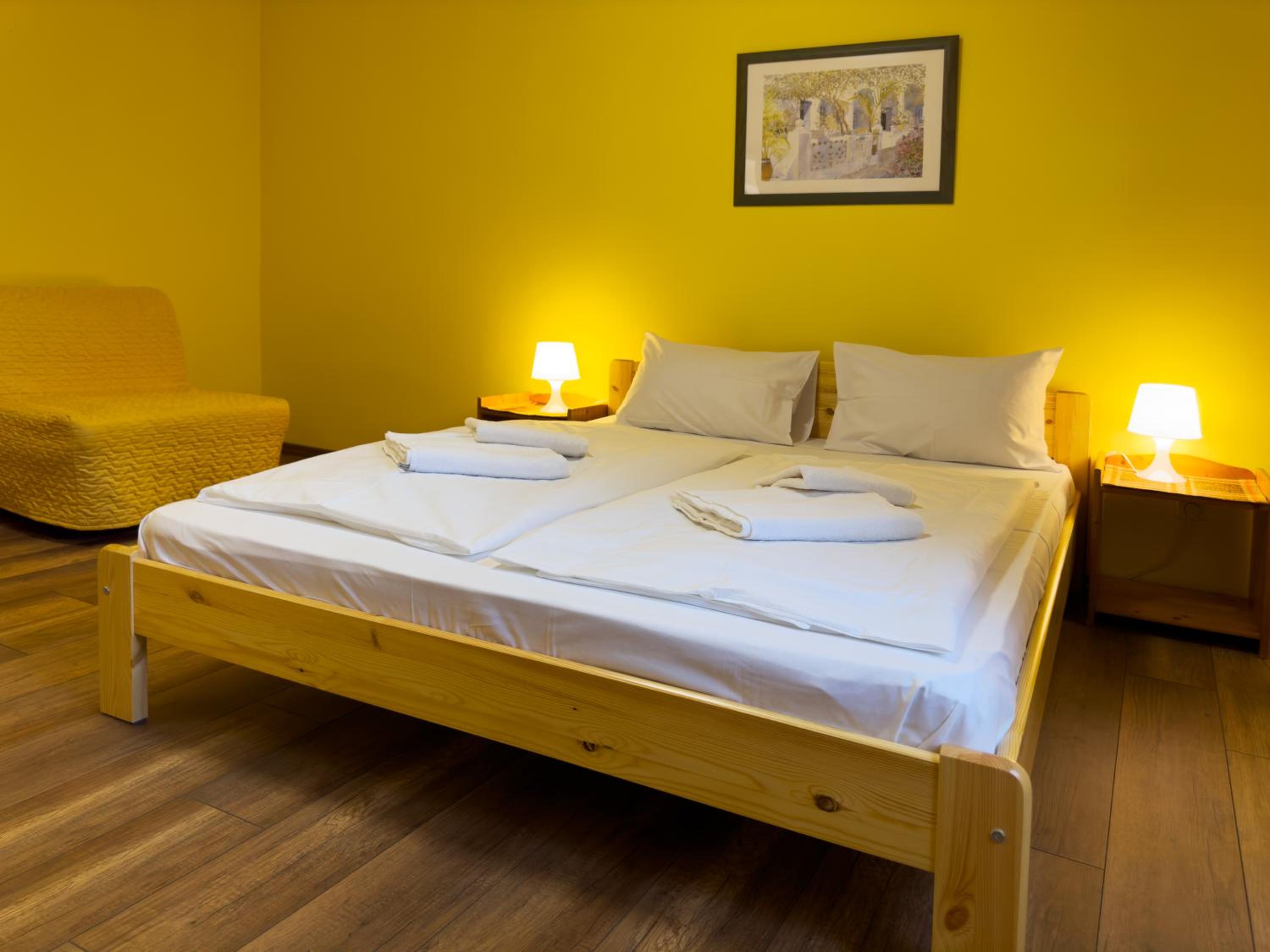 Twin Room with Garden View - Photo 3