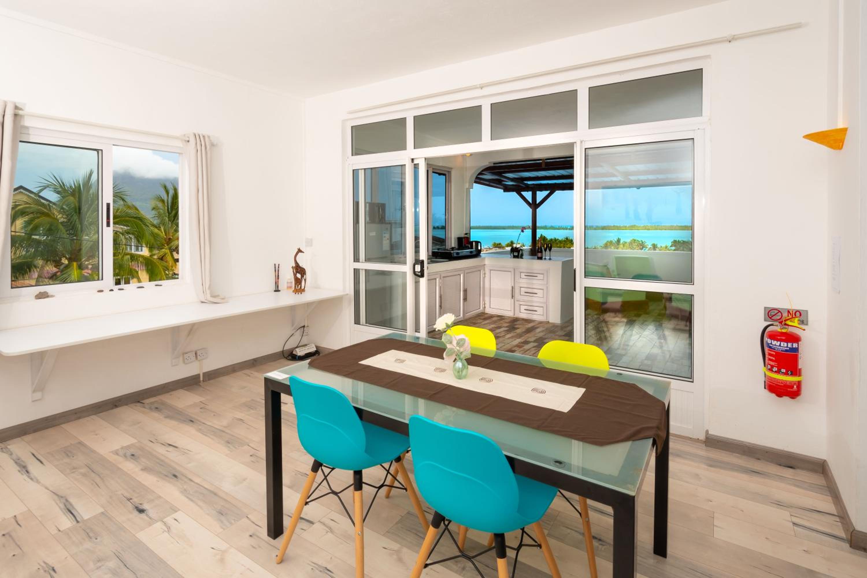 Apartment with Sea View photo 3