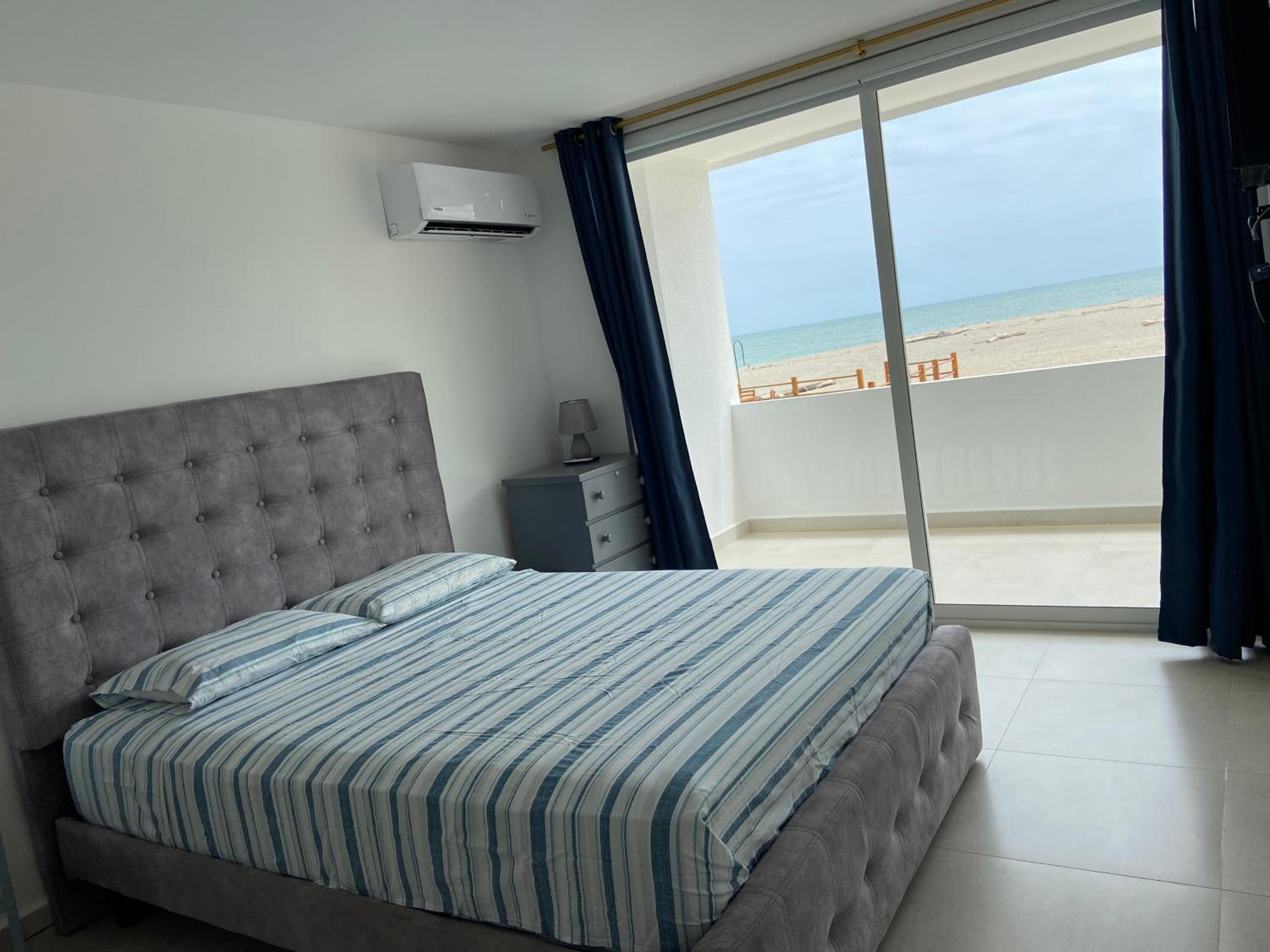 Studio Apartment with Sea View