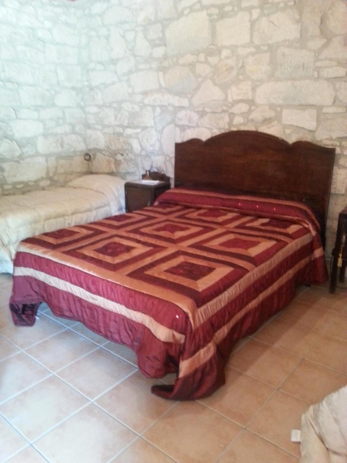 Double Room with Garden View - Photo 4
