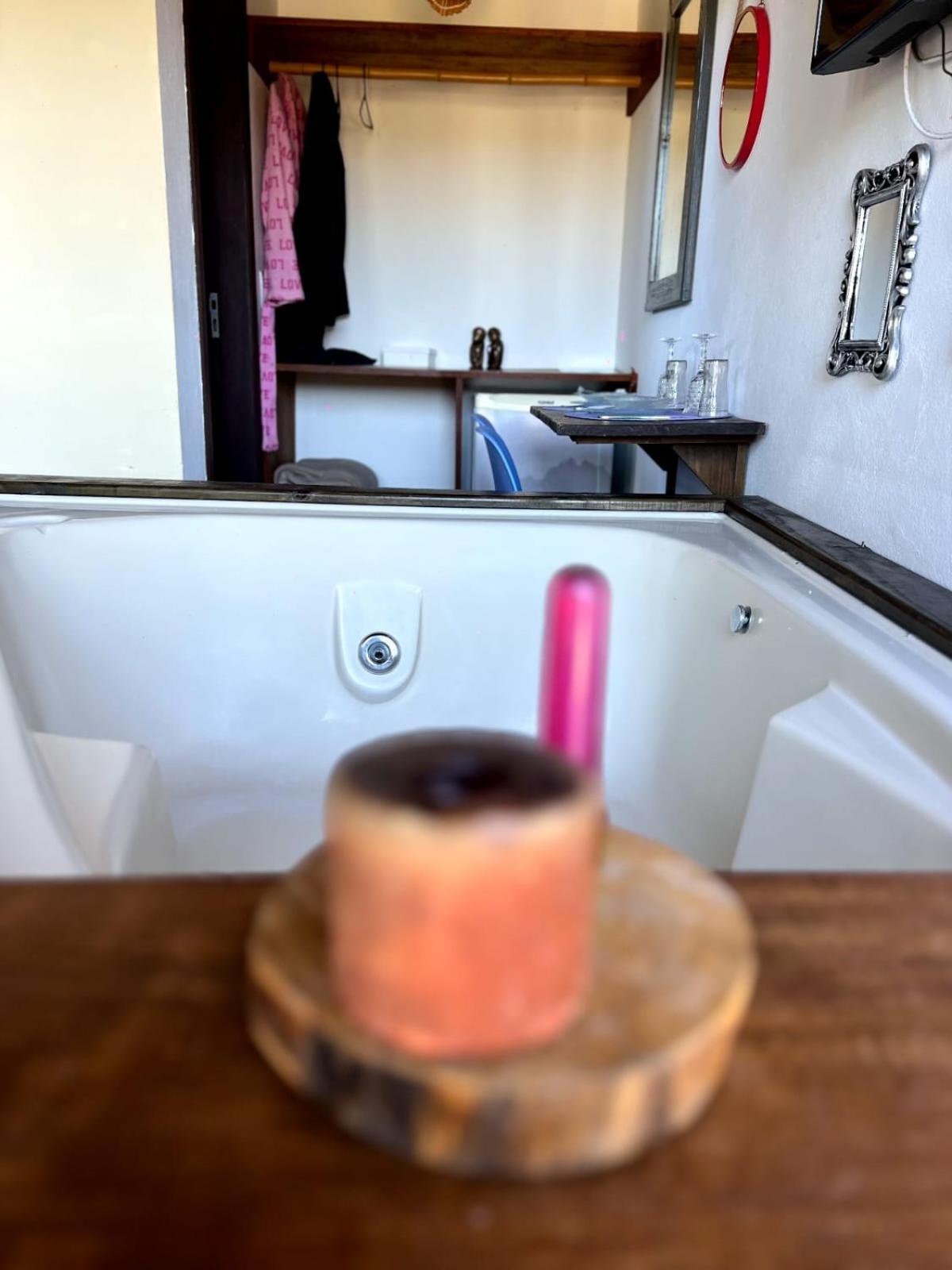 Suite with Hot Tub - Photo 22