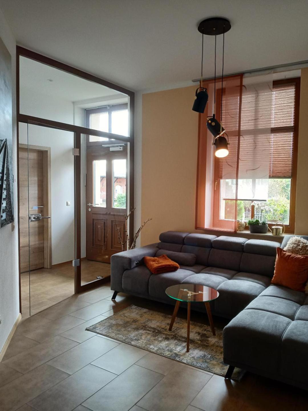 Apartment - Ground Floor photo 2