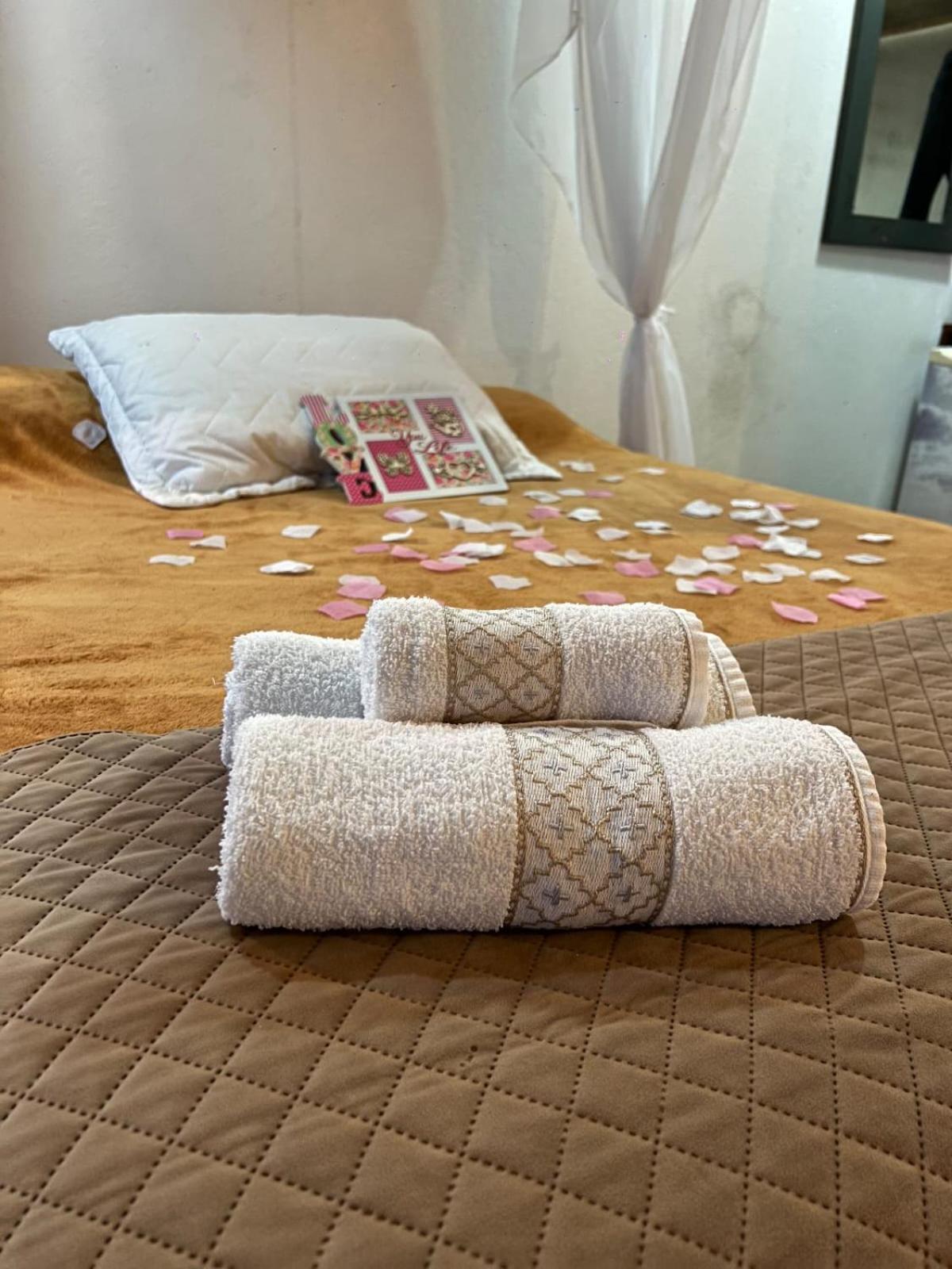 Suite with Spa Bath - Photo 20