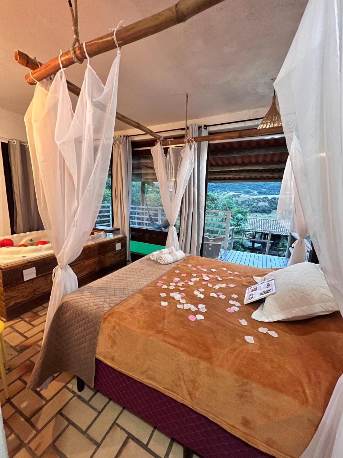 Suite with Spa Bath - Photo 18