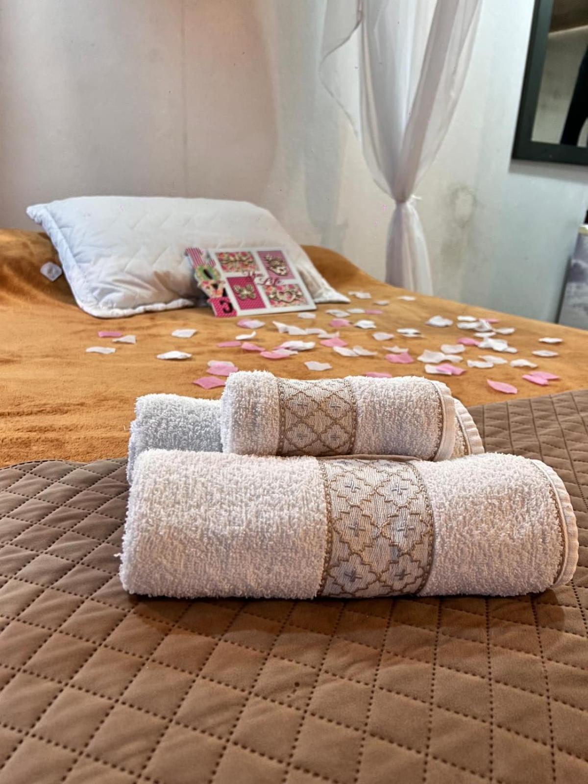 Suite with Spa Bath - Photo 8