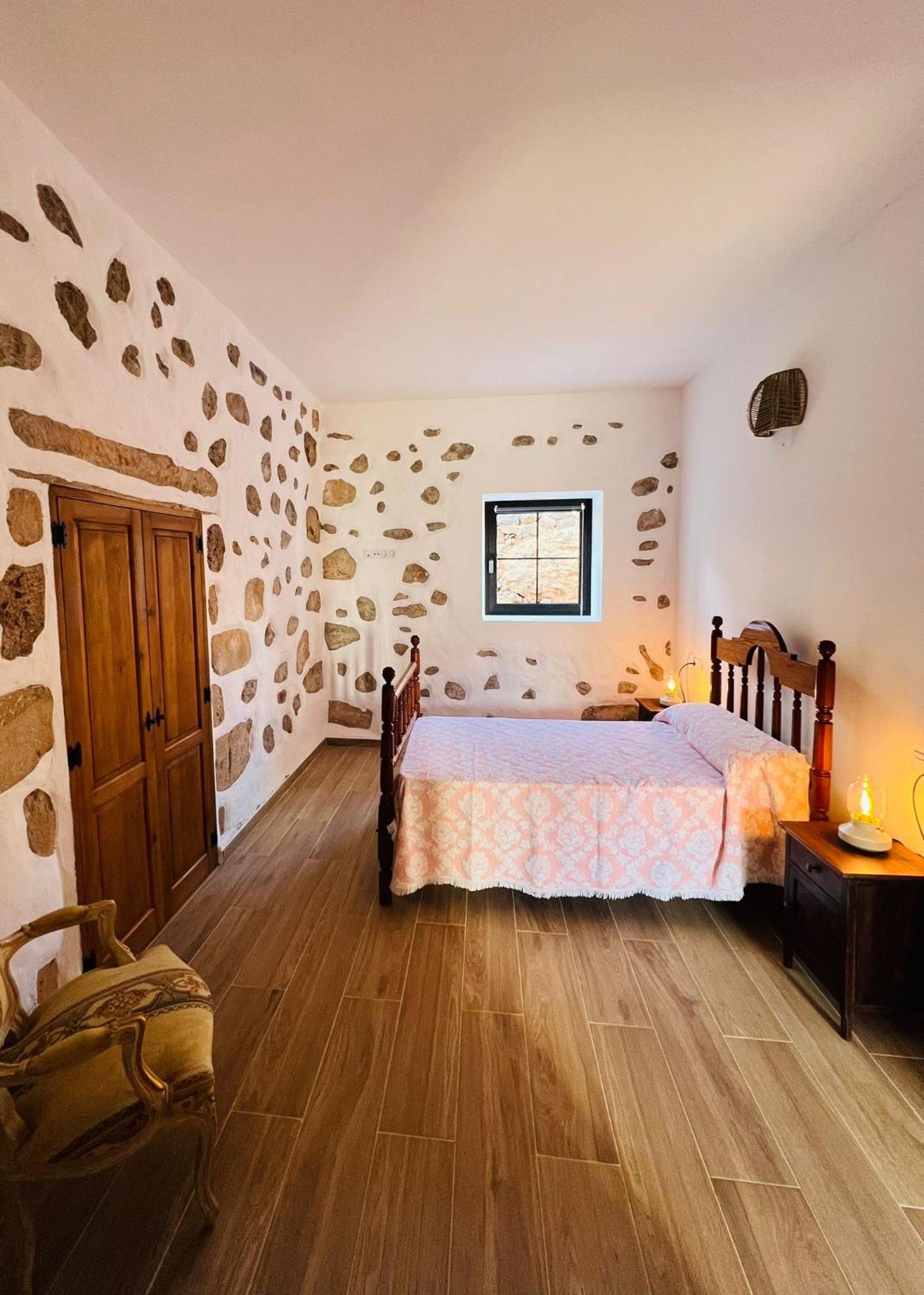 Casa de tres habitaciones