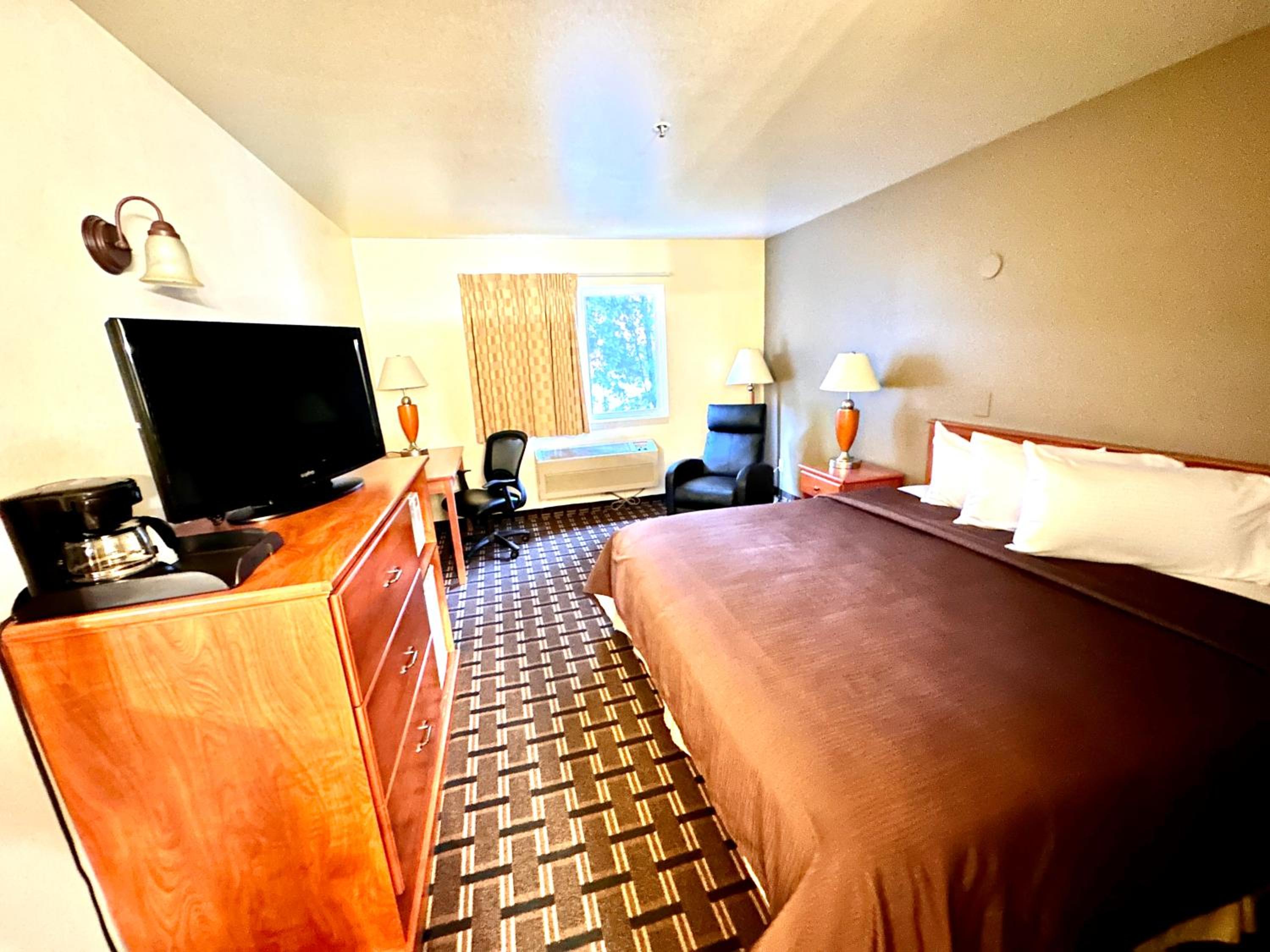Double Room - Disability Access - Photo 3