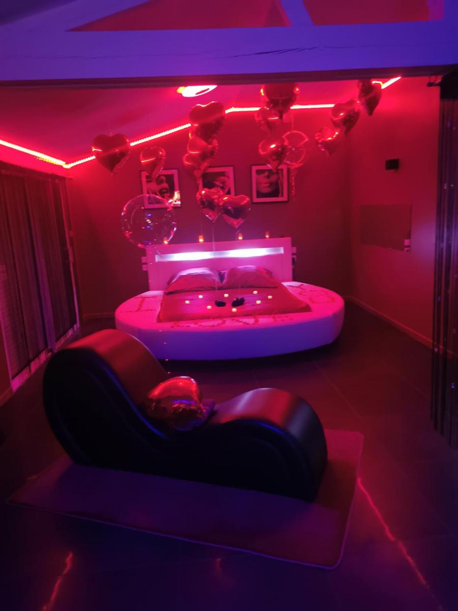 Double Room - Photo 4