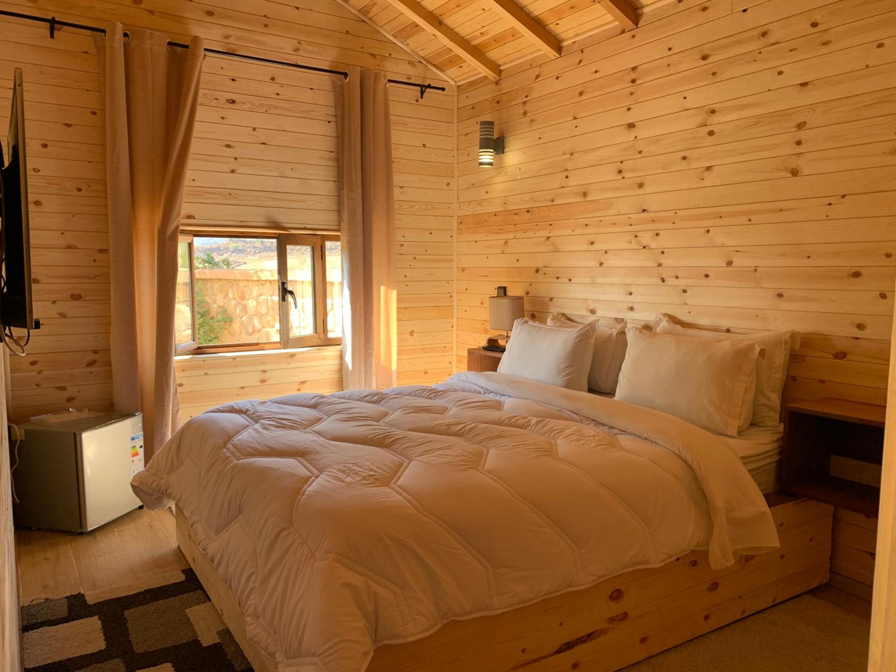Two-Bedroom Chalet - Photo 3
