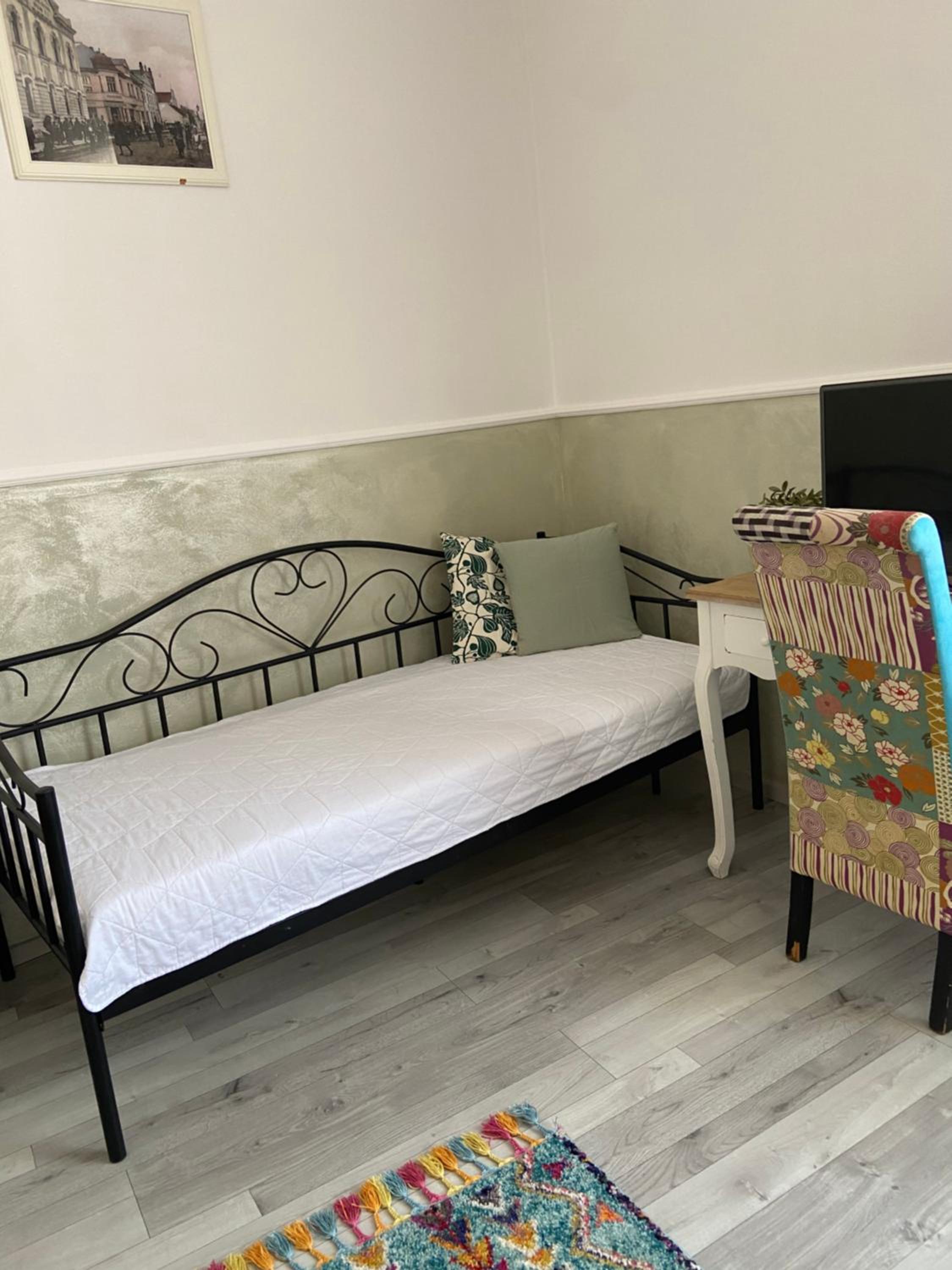 Deluxe Family Room photo 2