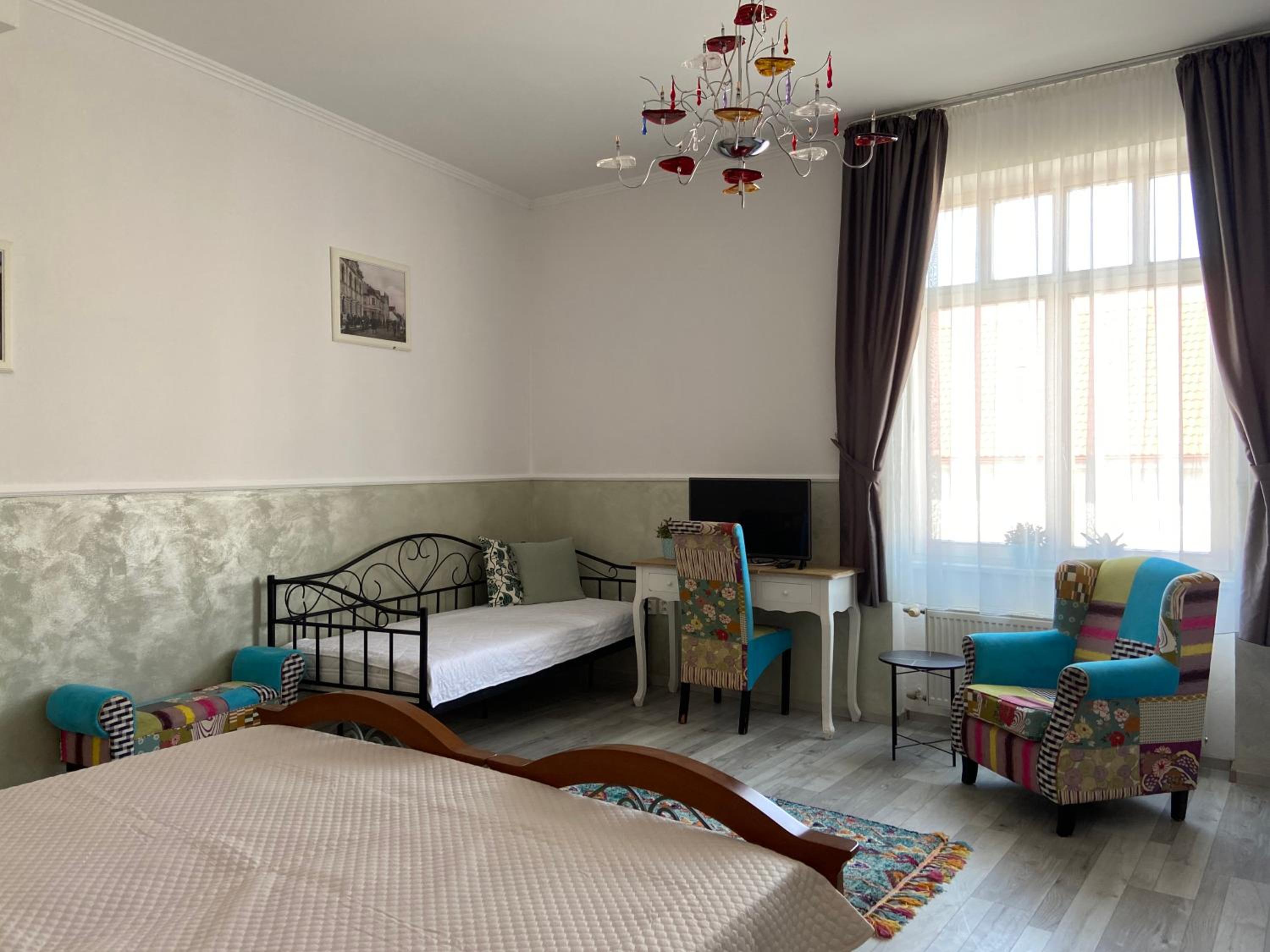 Deluxe Family Room photo 1