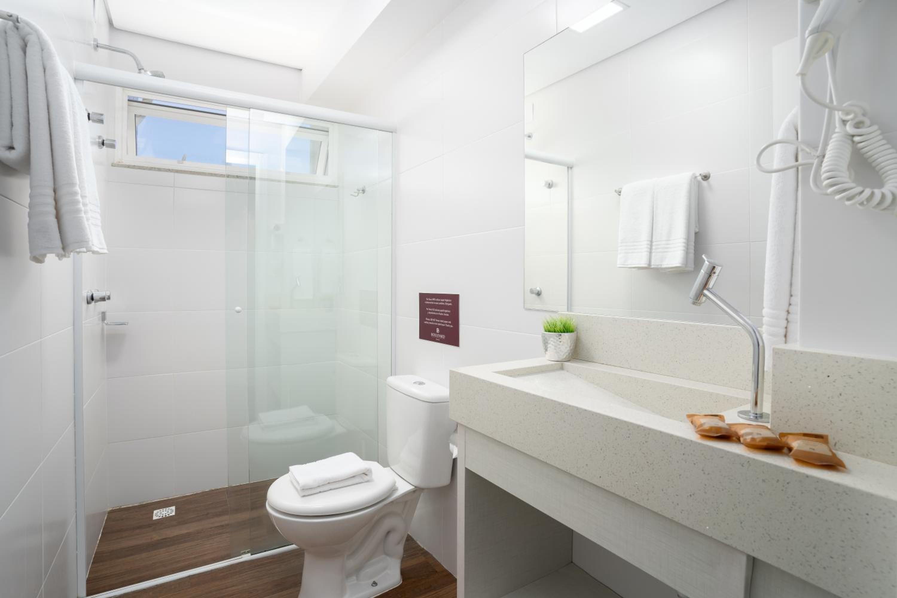 Deluxe Suite with Sea View photo 2