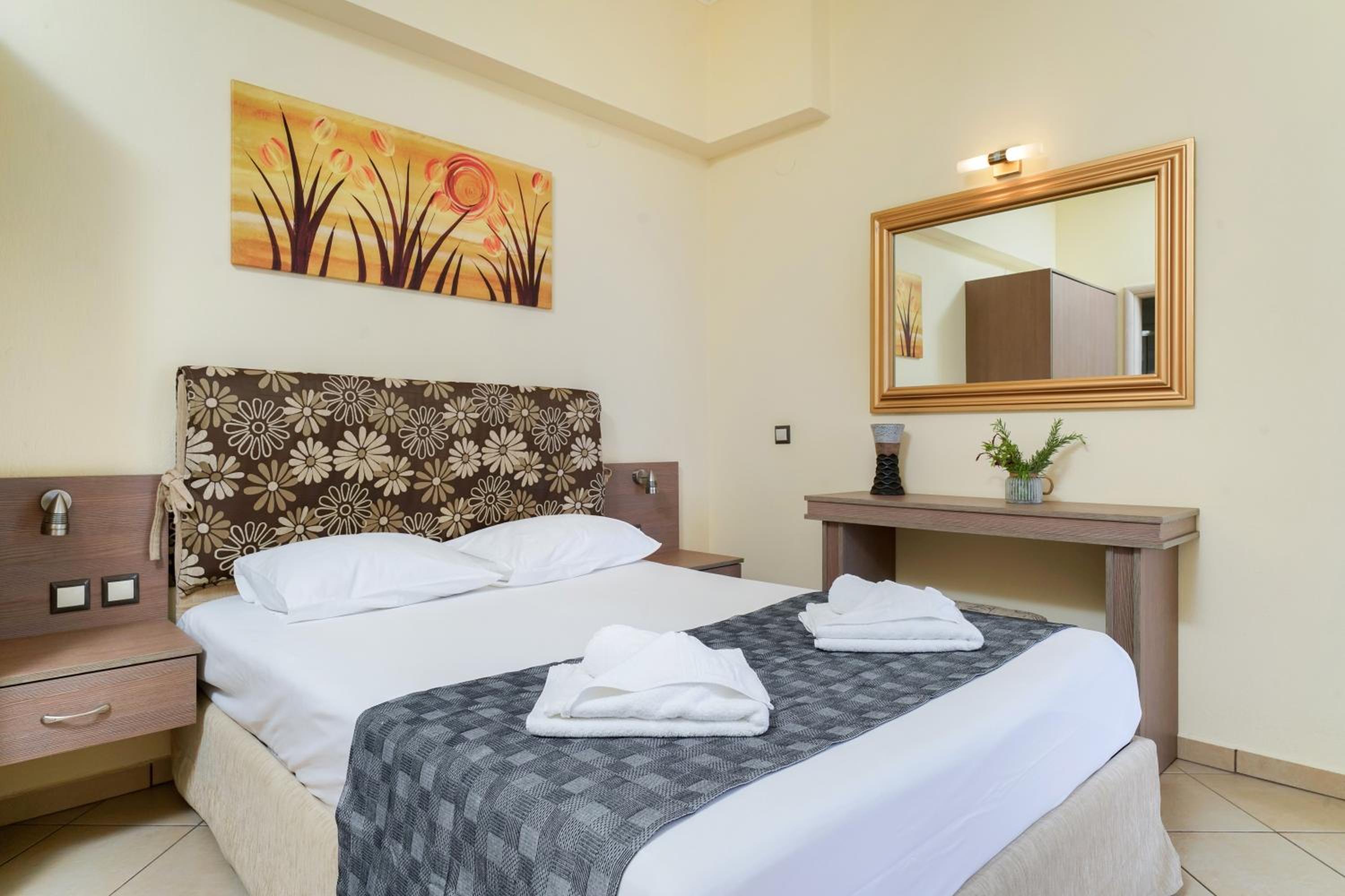 Superior Studio (2 Adults) with Sea View photo 2