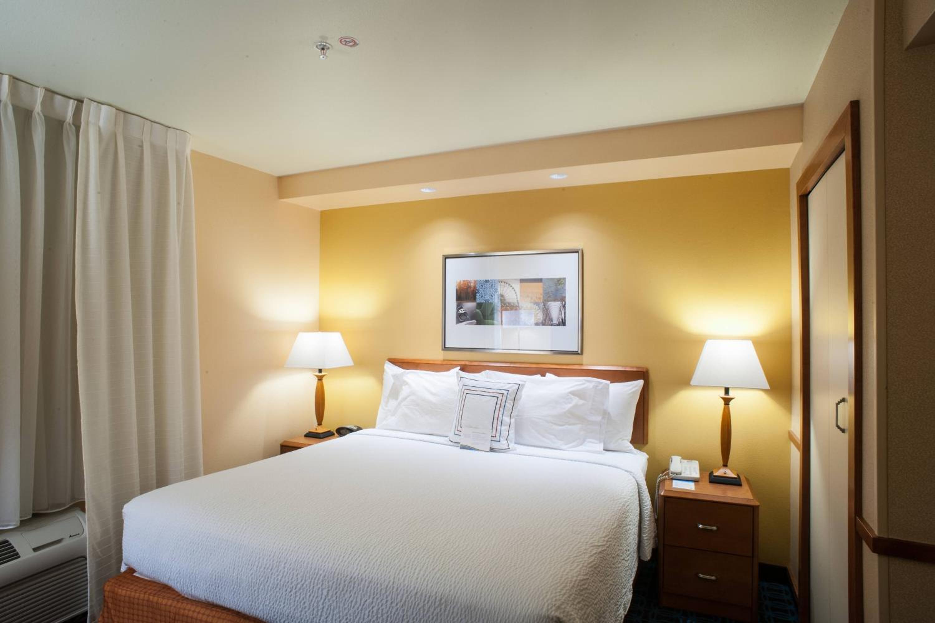 King Suite - Photo 1