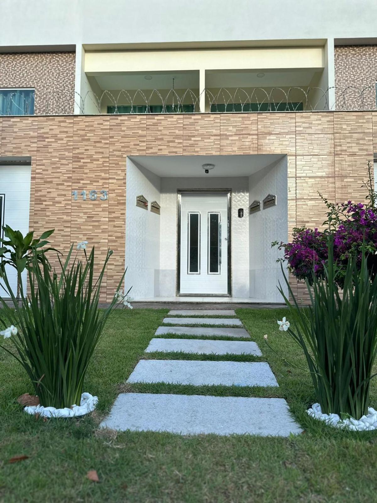 Apartment with View and Balcony photo 1
