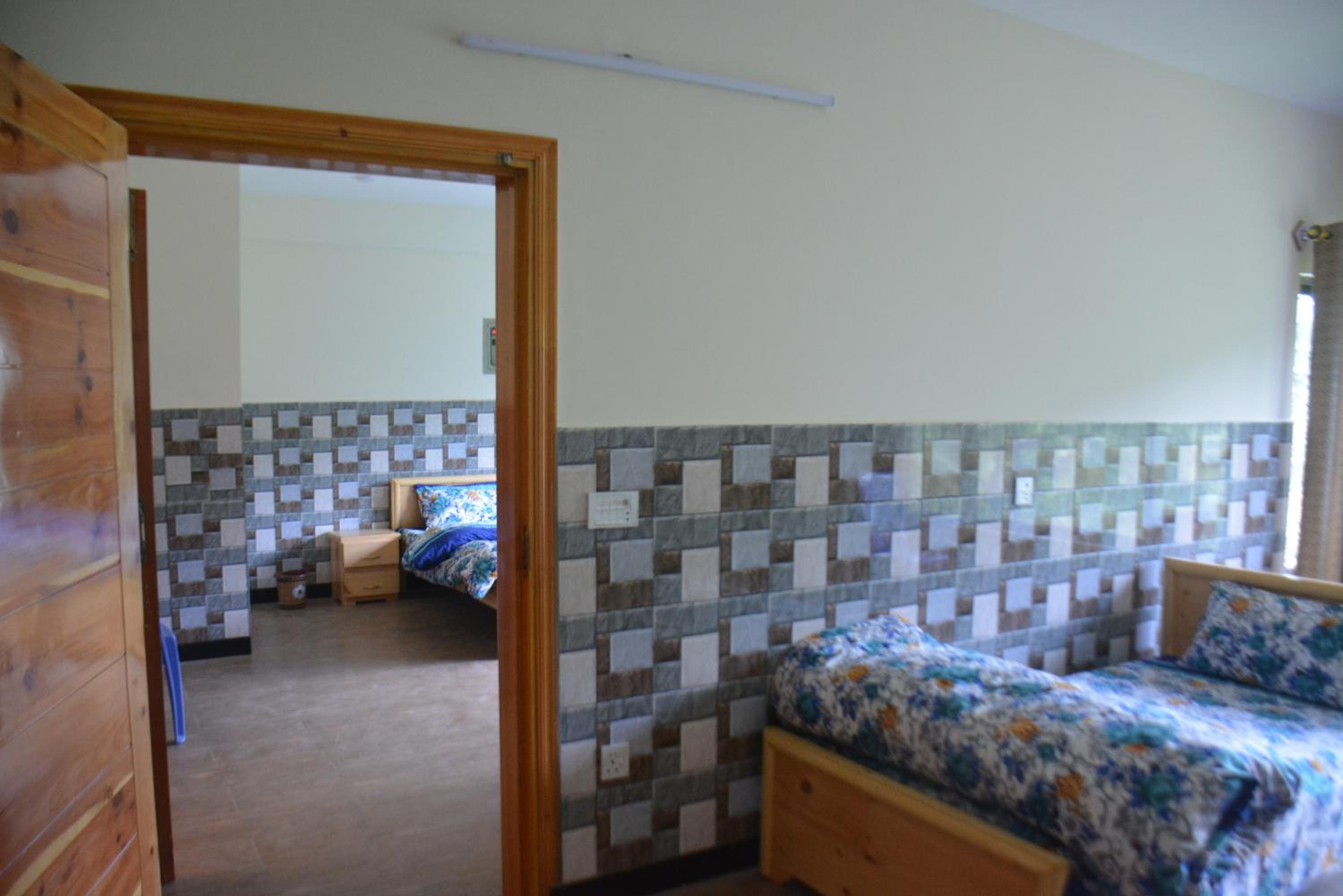 Apartment With Mountain View photo 3